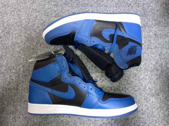 Nike Air Jordan 1 Retro High OG "Dark Marina Blue"