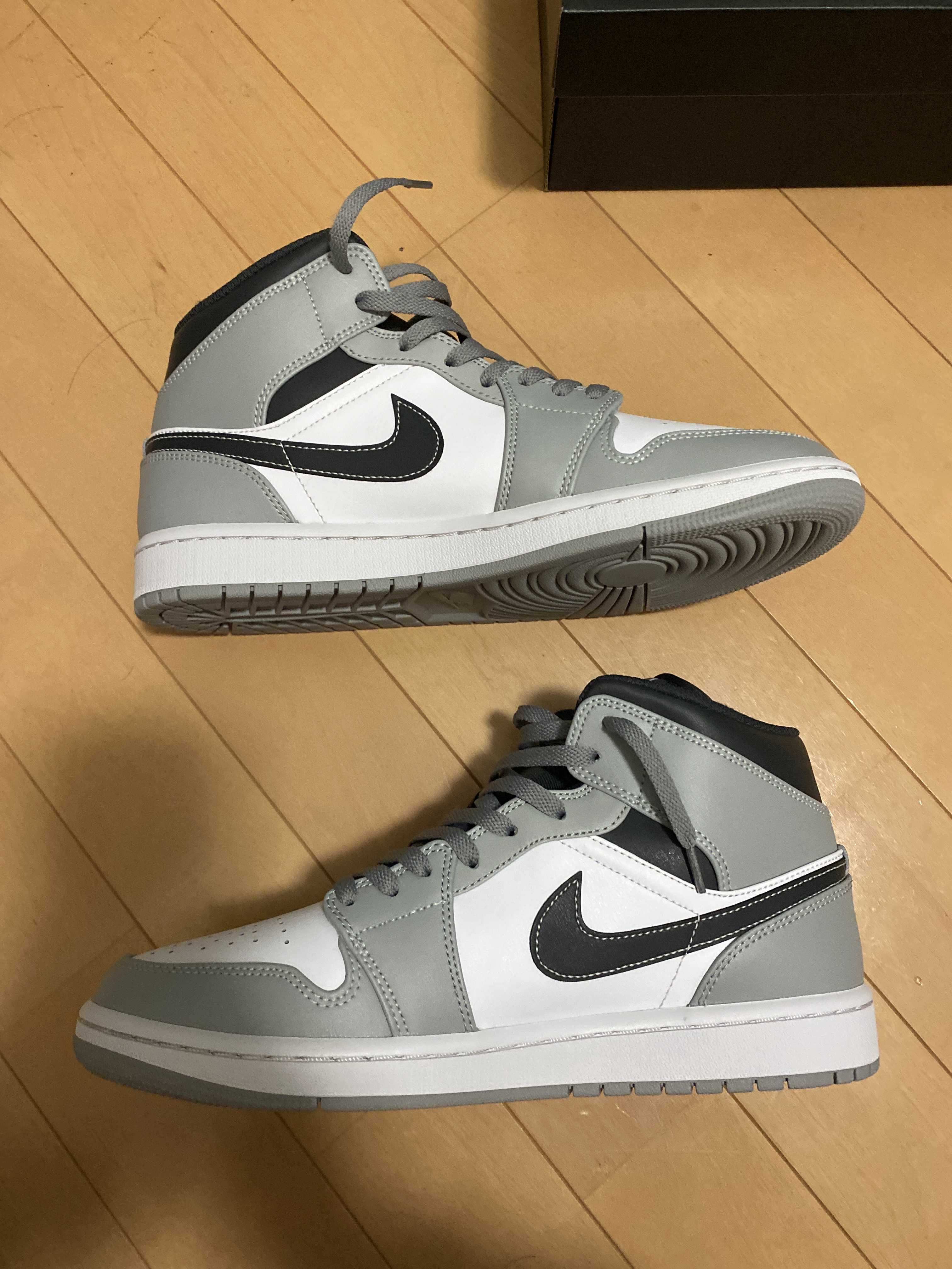 Nike Air Jordan 1 Mid "Grey White/Anthracite"