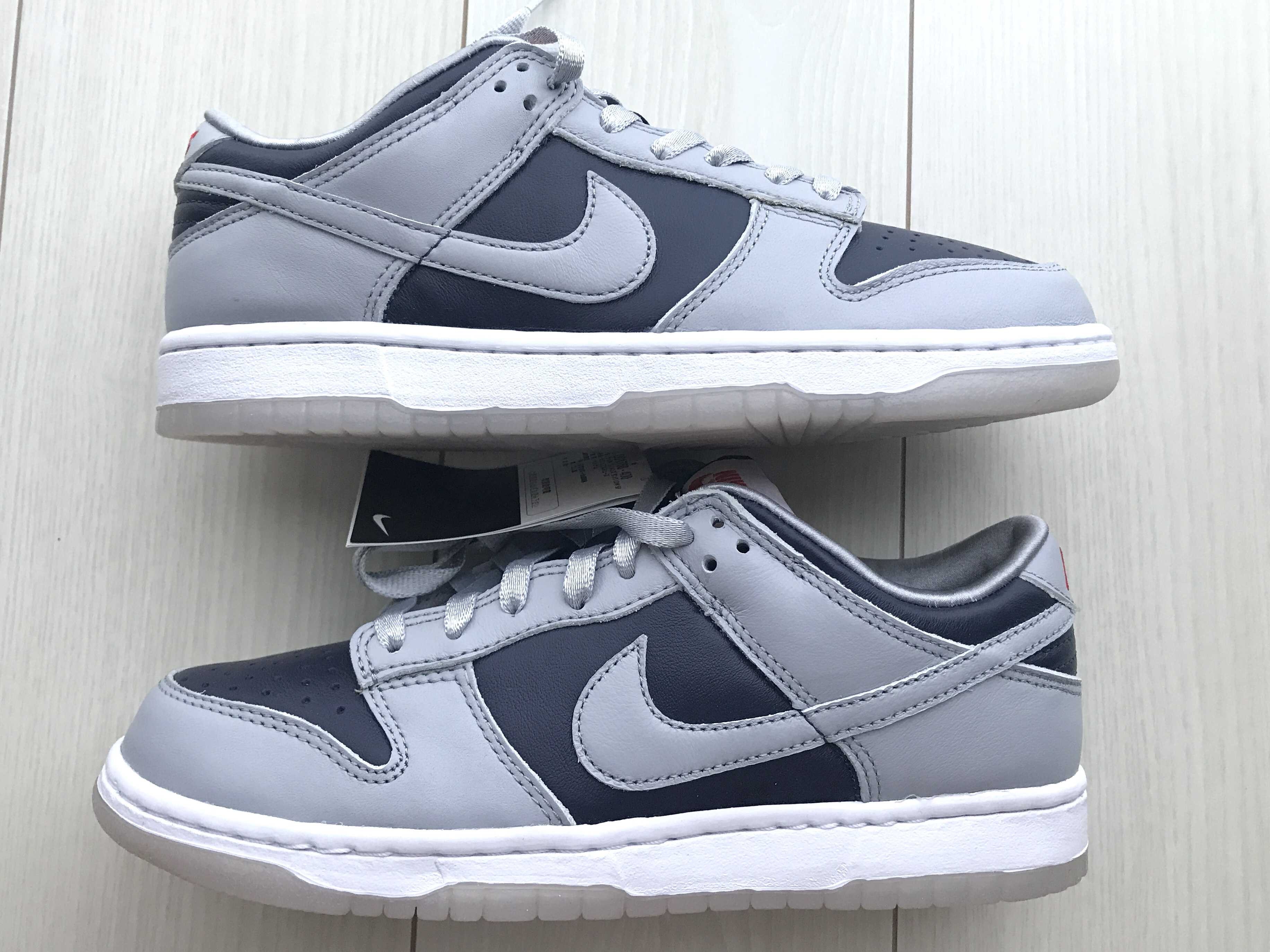 NIKE Women's DUNK LOW "COLLEGE NAVY"