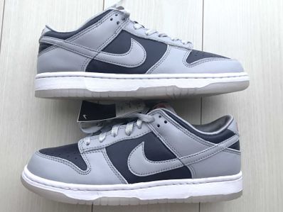 NIKE Women's DUNK LOW "COLLEGE NAVY"
