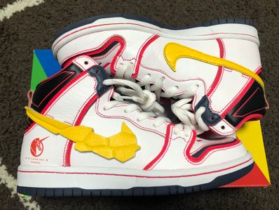 Gundam Unicorn × Nike SB Dunk High PRO QS "UNICORN"