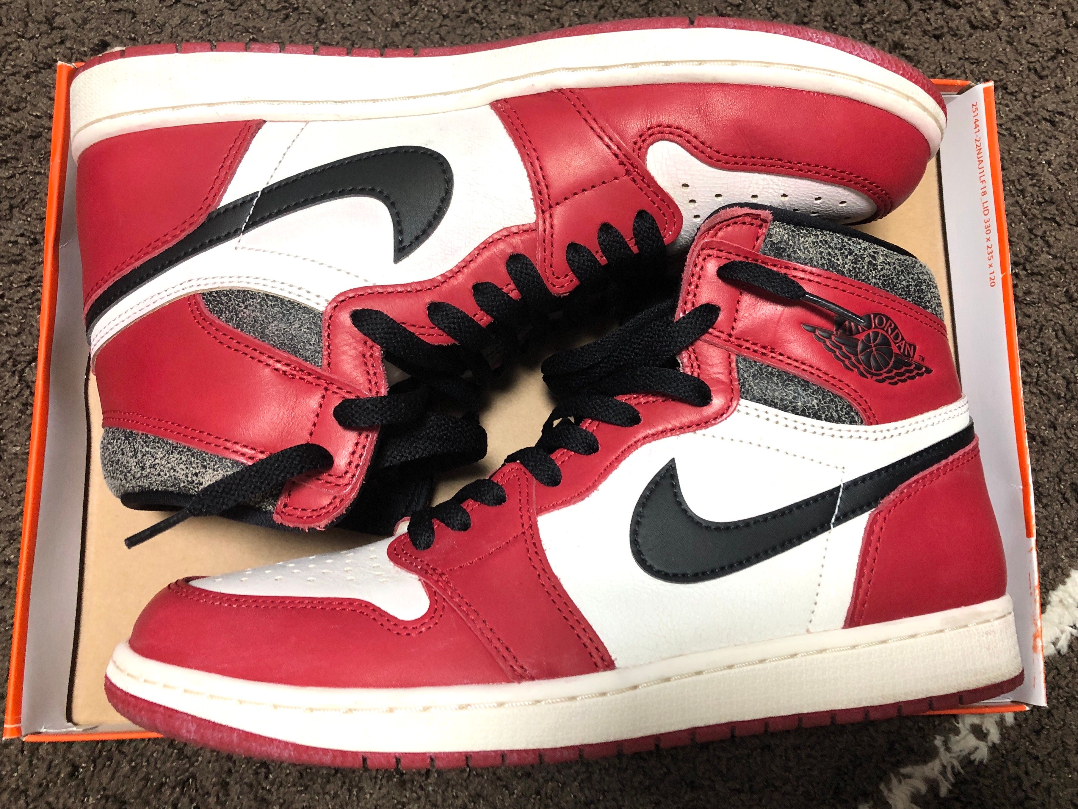 Nike Air Jordan 1 High OG "Lost & Found/Chicago"