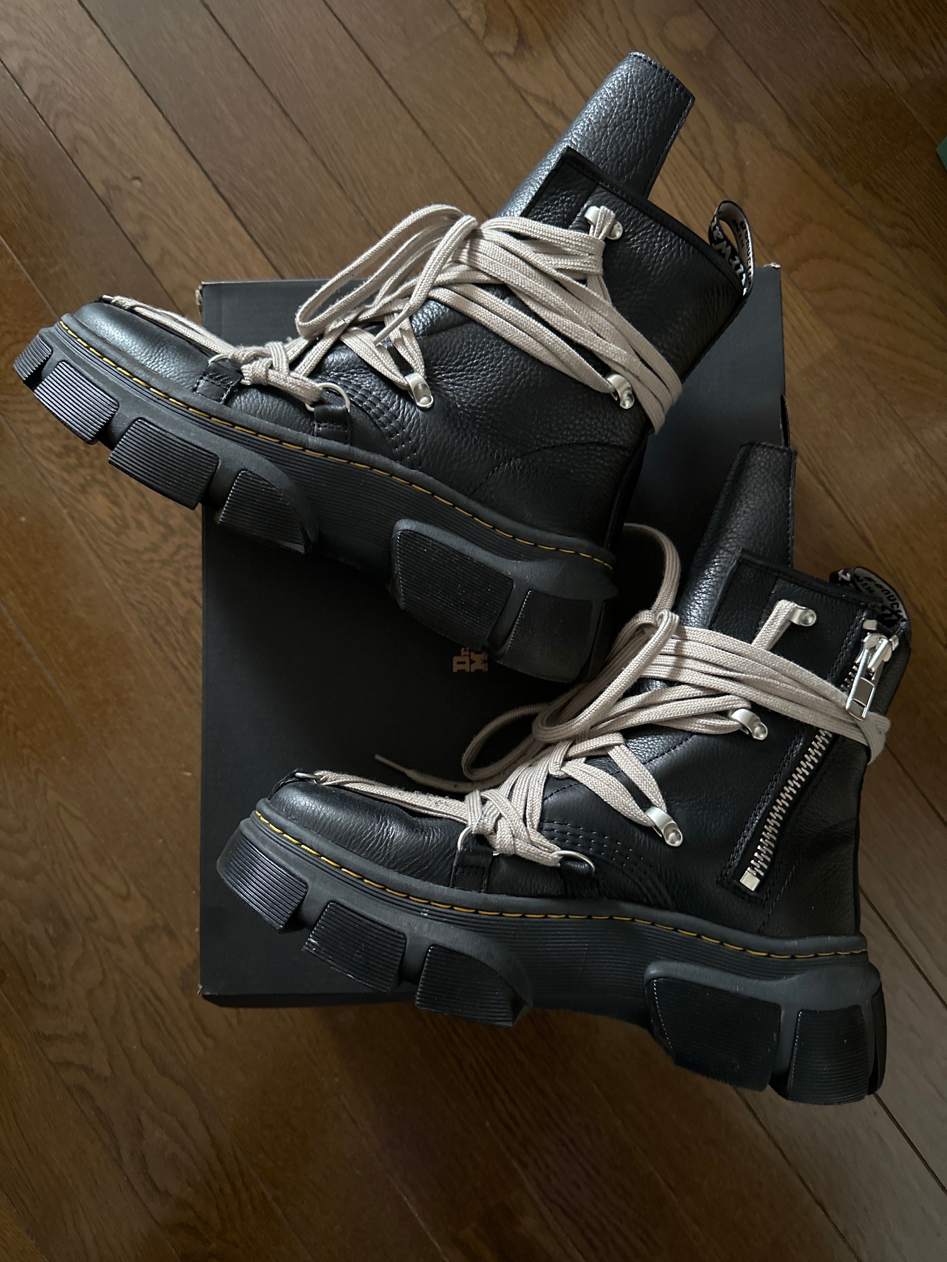 Rick Owens × Dr.Martens 1460 DMXL Mega Lace Boot "Black"