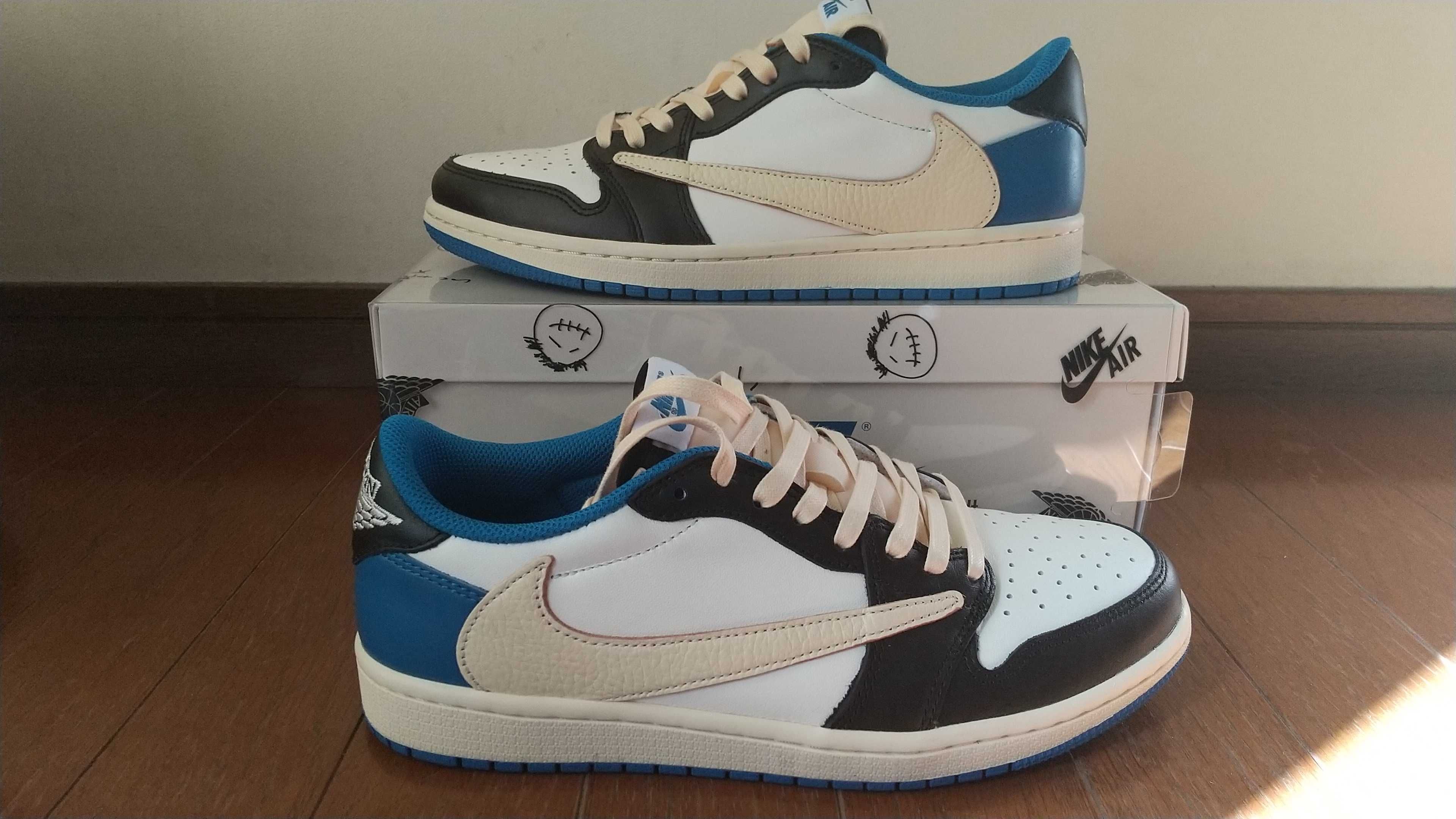 Travis Scott × fragment design × Nike Air Jordan 1 Low OG SP "Military Blue"