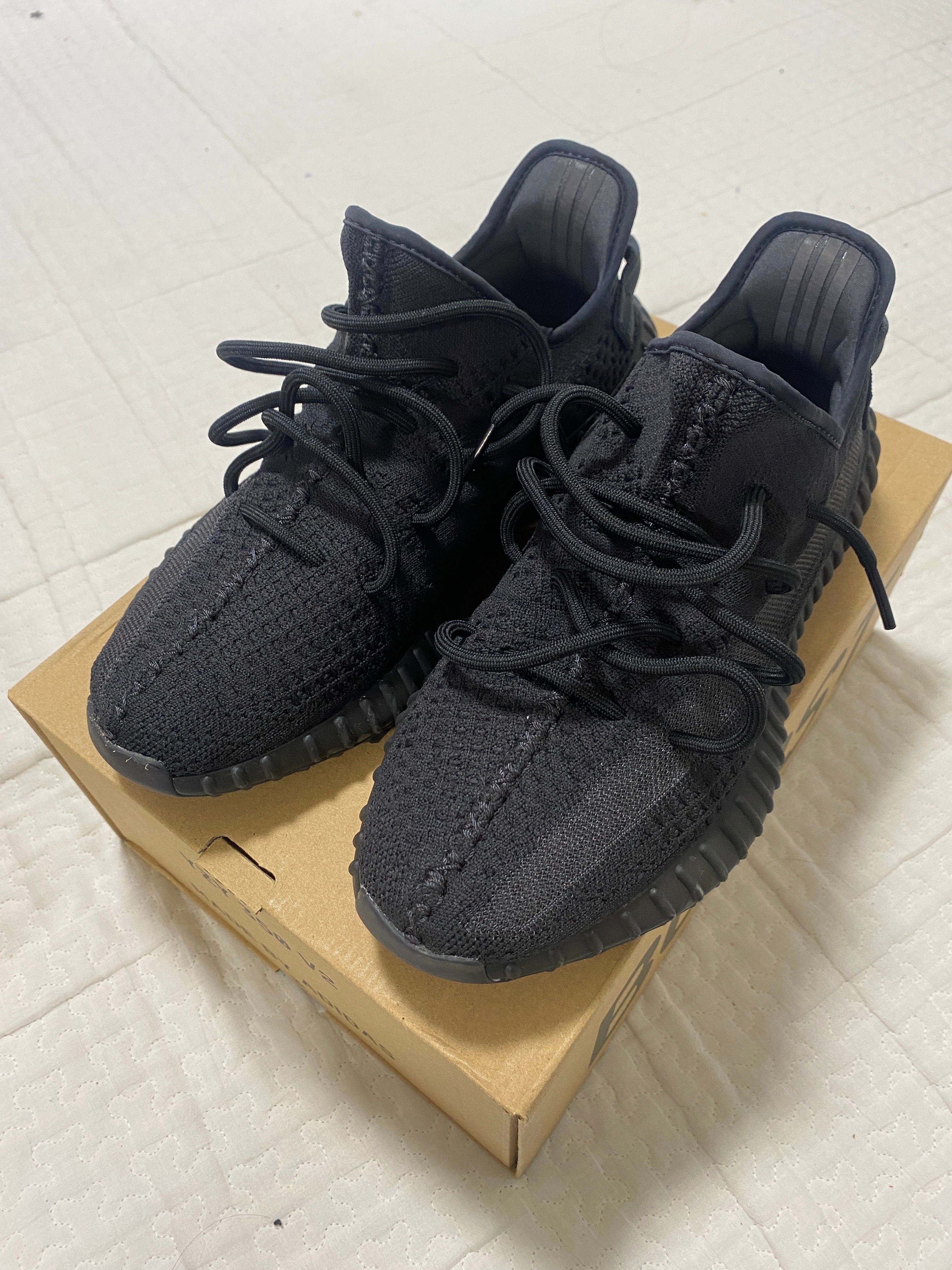 adidas YEEZY Boost 350V2 "Onyx"