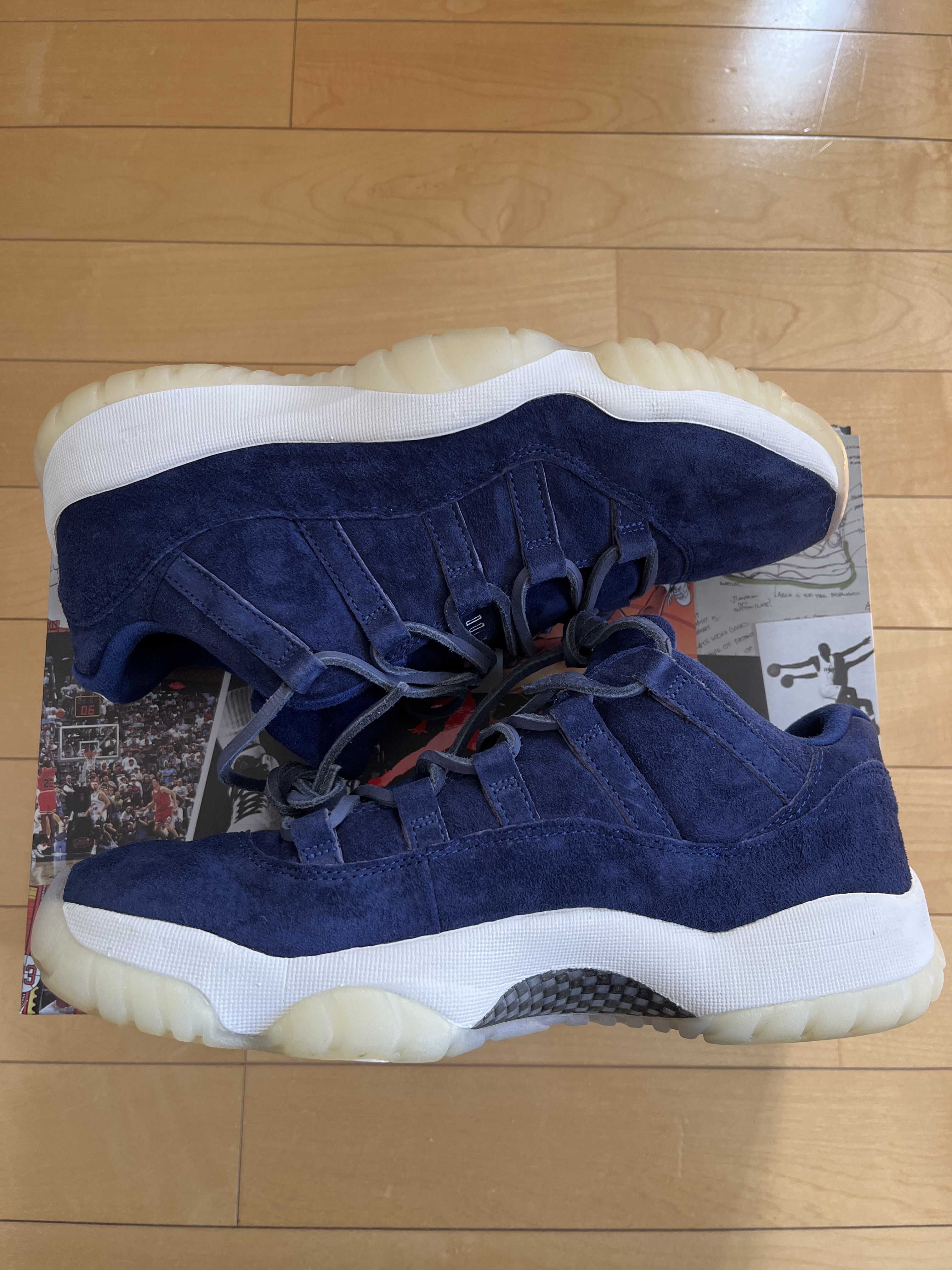 Nike Air Jordan 11 Retro Low "Derek Jeter/RE2PECT"