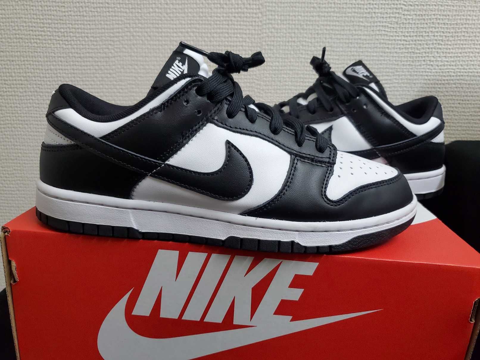 Nike Dunk Low Retro "Panda/White/Black"