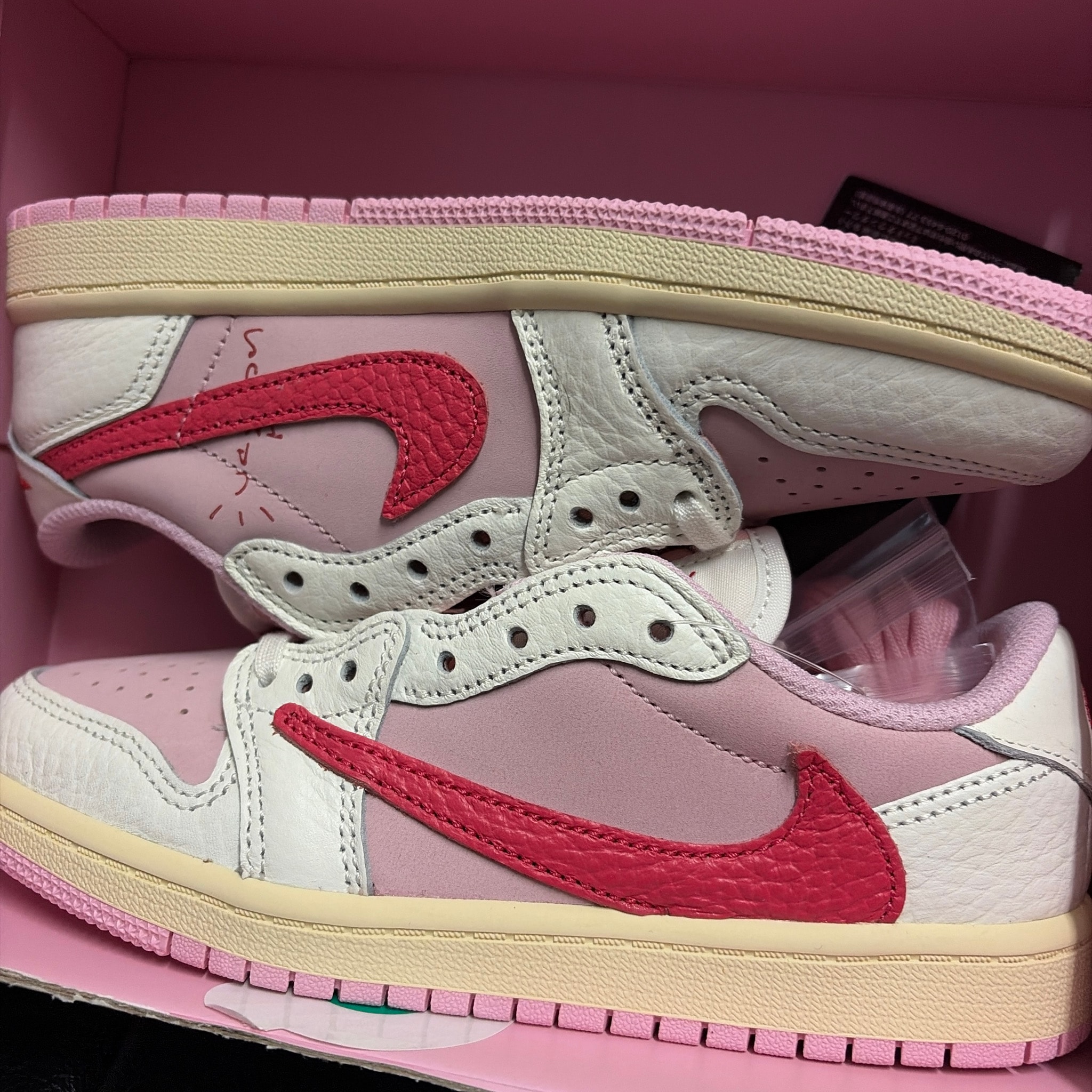 Travis Scott × Nike PS Jordan 1 Low OG SP "Sail/Tropical Pink"