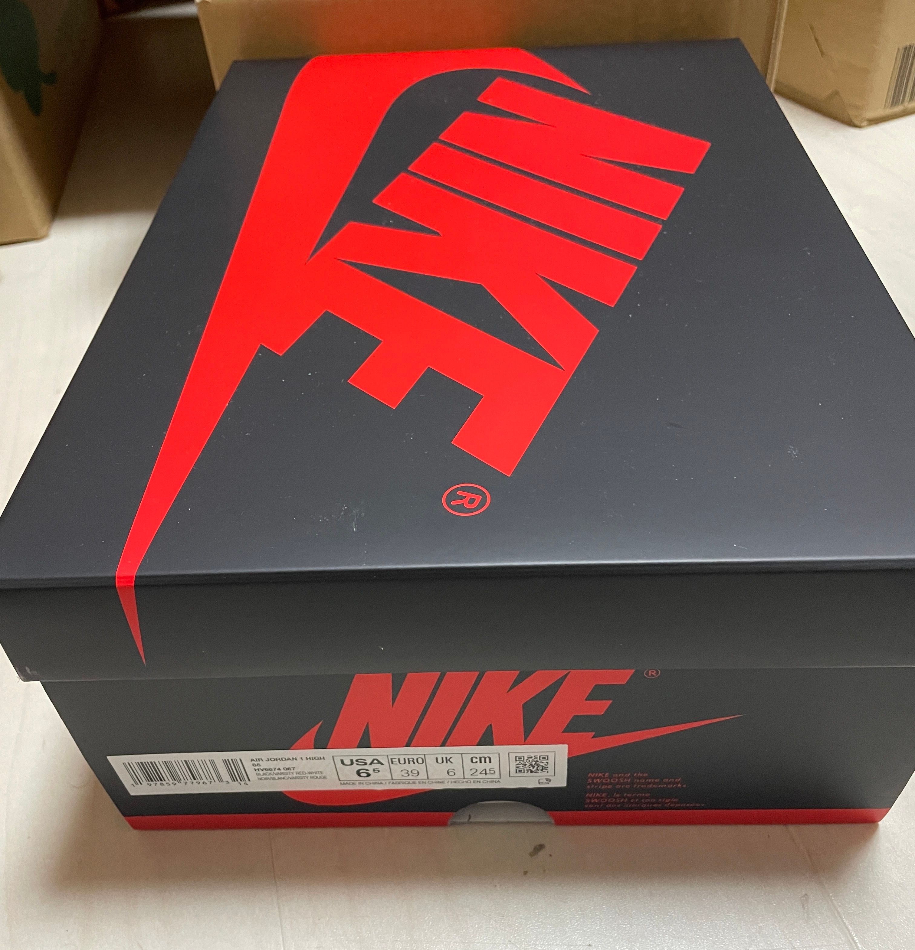 Nike Air Jordan 1 High 85 "Bred" (2025)