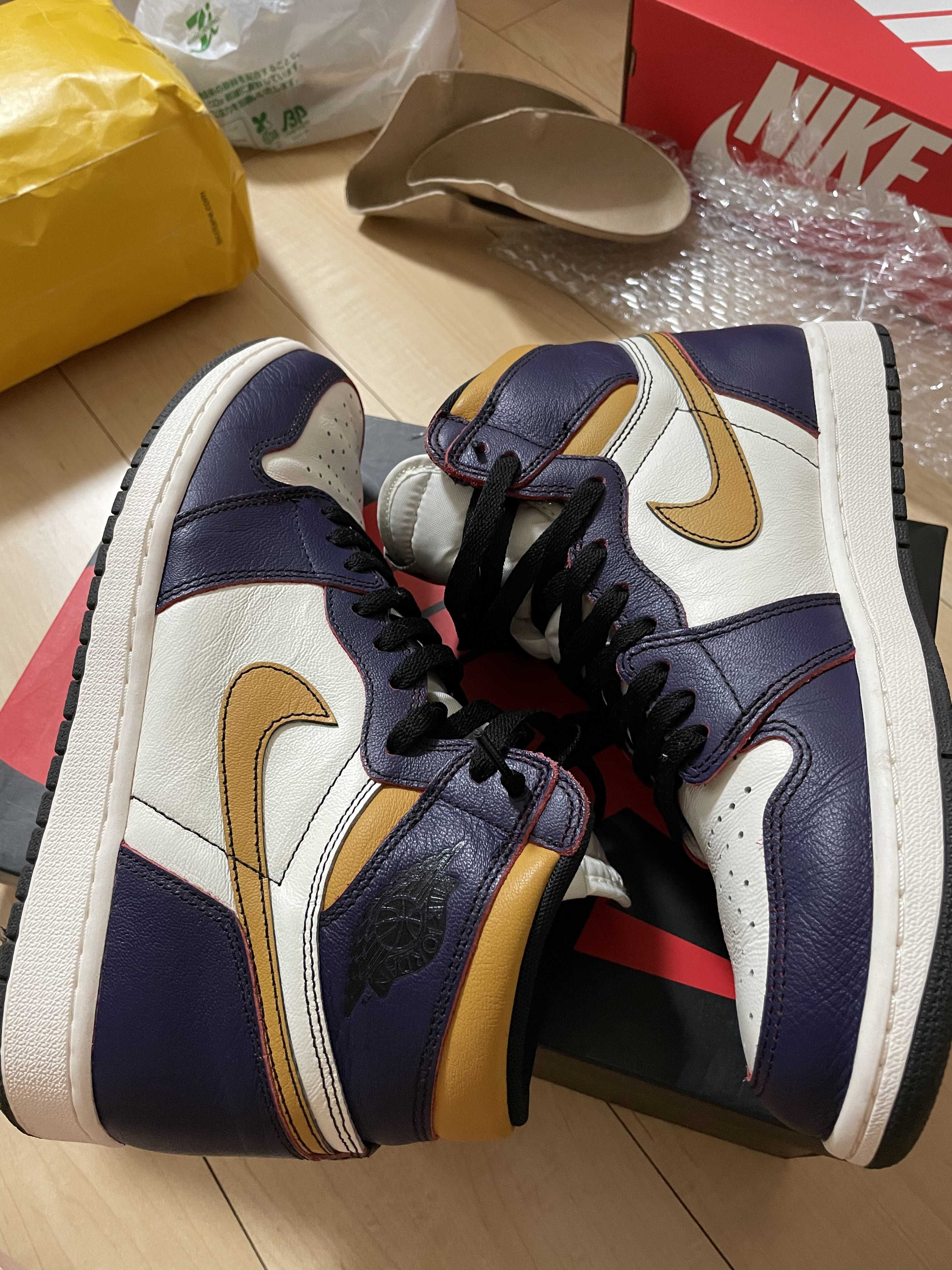 Nike SB × Air Jordan 1 Retro High "La To Chicago"  