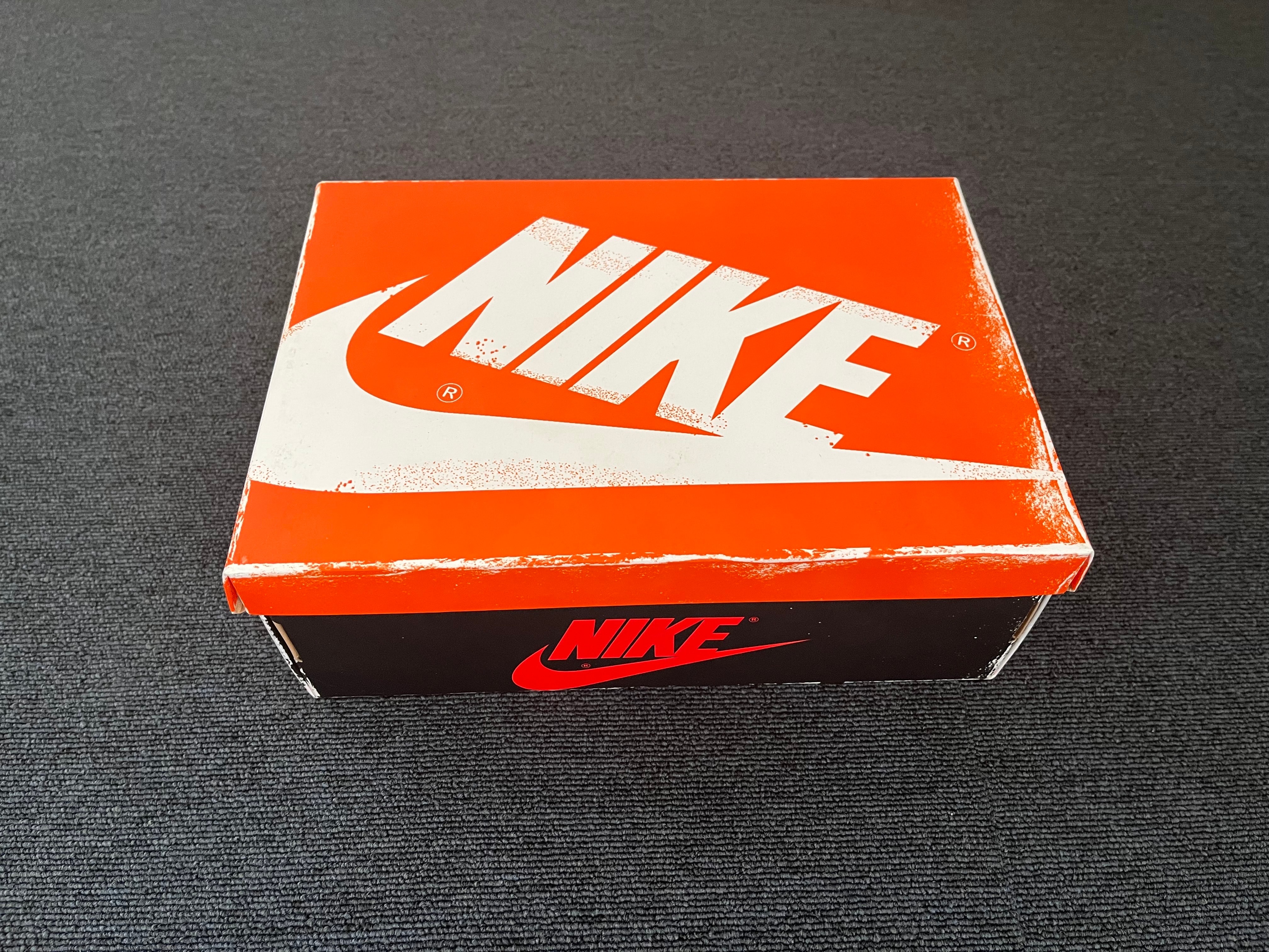 Nike Air Jordan 1 High OG "Lost & Found/Chicago"