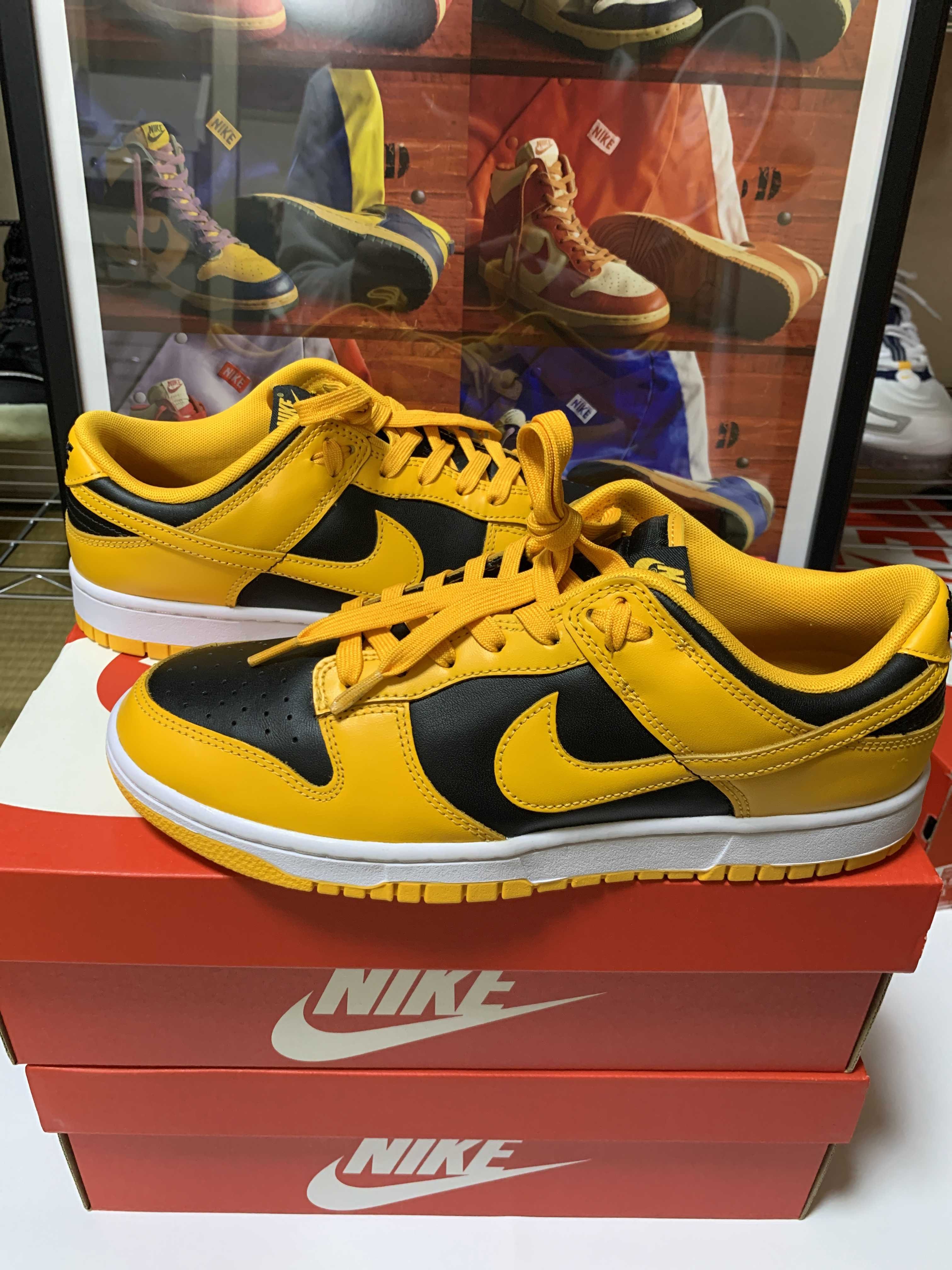 Nike Dunk Low "Championship Goldenrod"