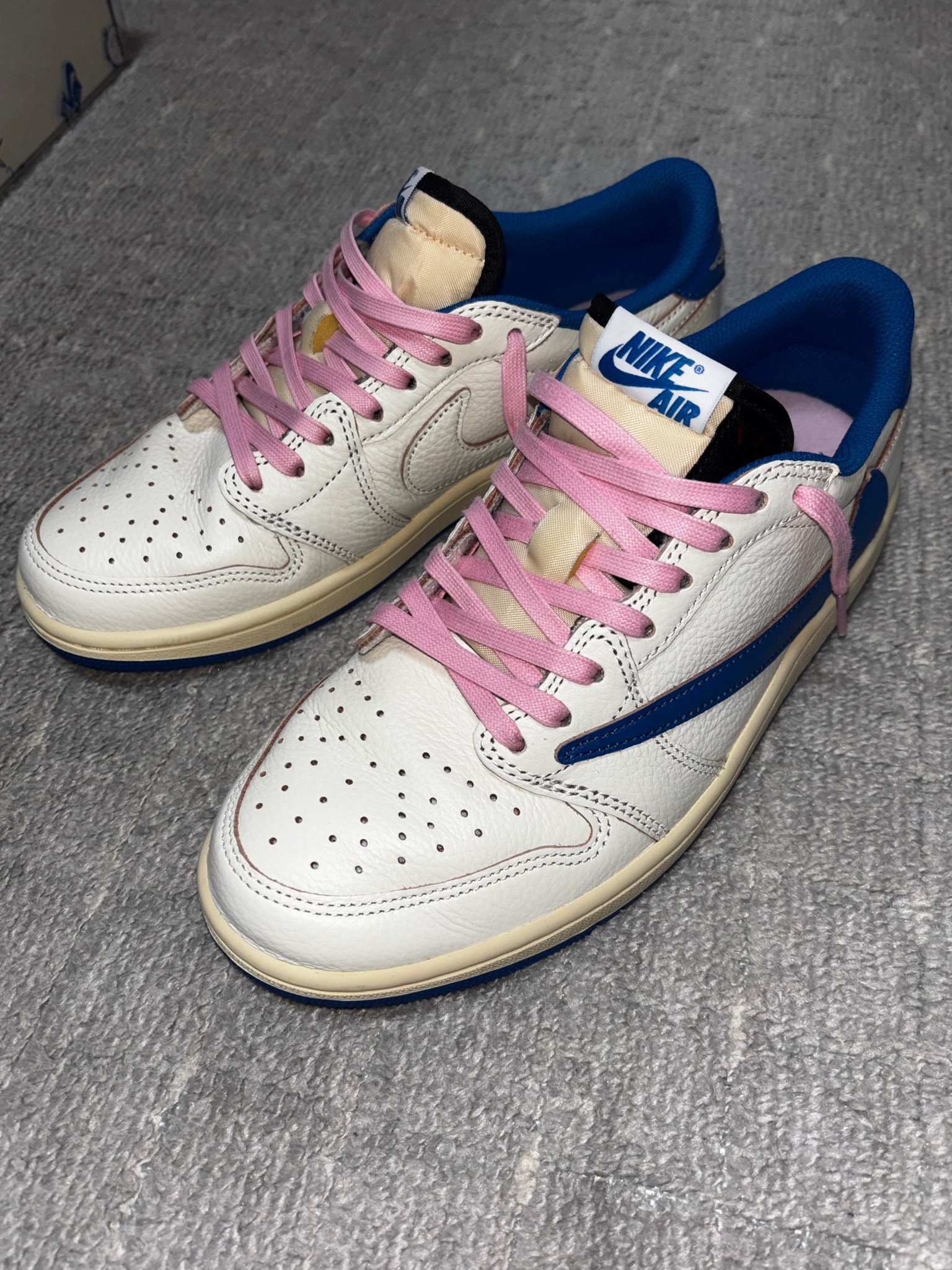Travis Scott × fragment design × Nike Air Jordan 1 Low OG "Sail/Military Blue"