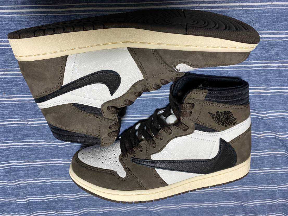 Travis Scott × Nike Air Jordan 1 Retro High OG TS SP "Sail/Dark Mocha"