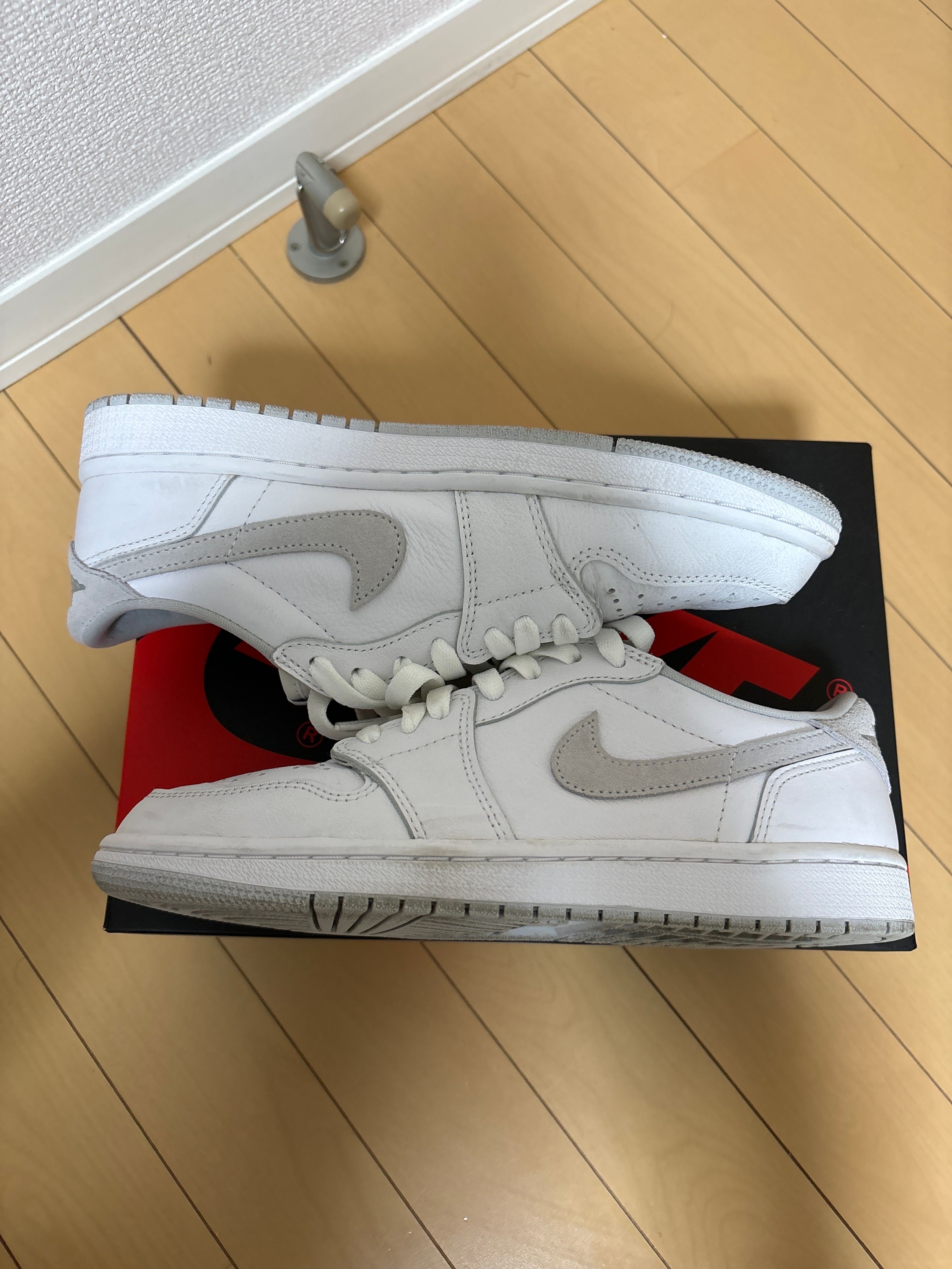 Nike Air Jordan 1 Low OG "Neutral Grey"