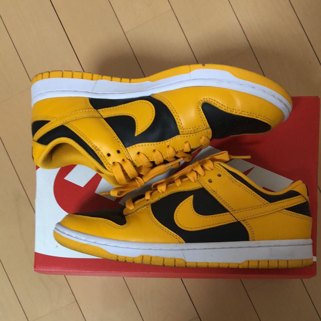 Nike Dunk Low "Championship Goldenrod"