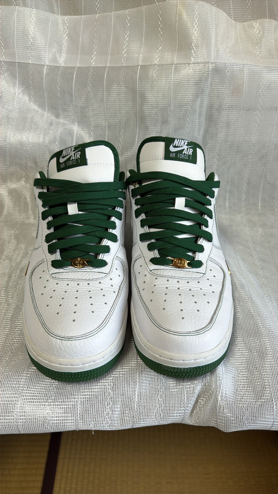 Nike Women's Air Force 1 '07 Mini Jewel "White/Metallic Gold/Gorge Green"