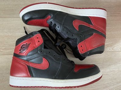 Nike Air Jordan 1 Retro High OG "Bred/Banned" (2016)