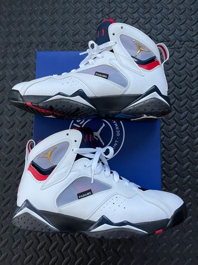 PSG × NIKE AIR JORDAN 7 RETRO "White"