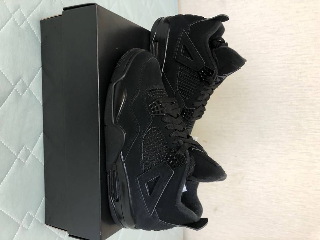 Nike Air Jordan 4 "Black Cat"