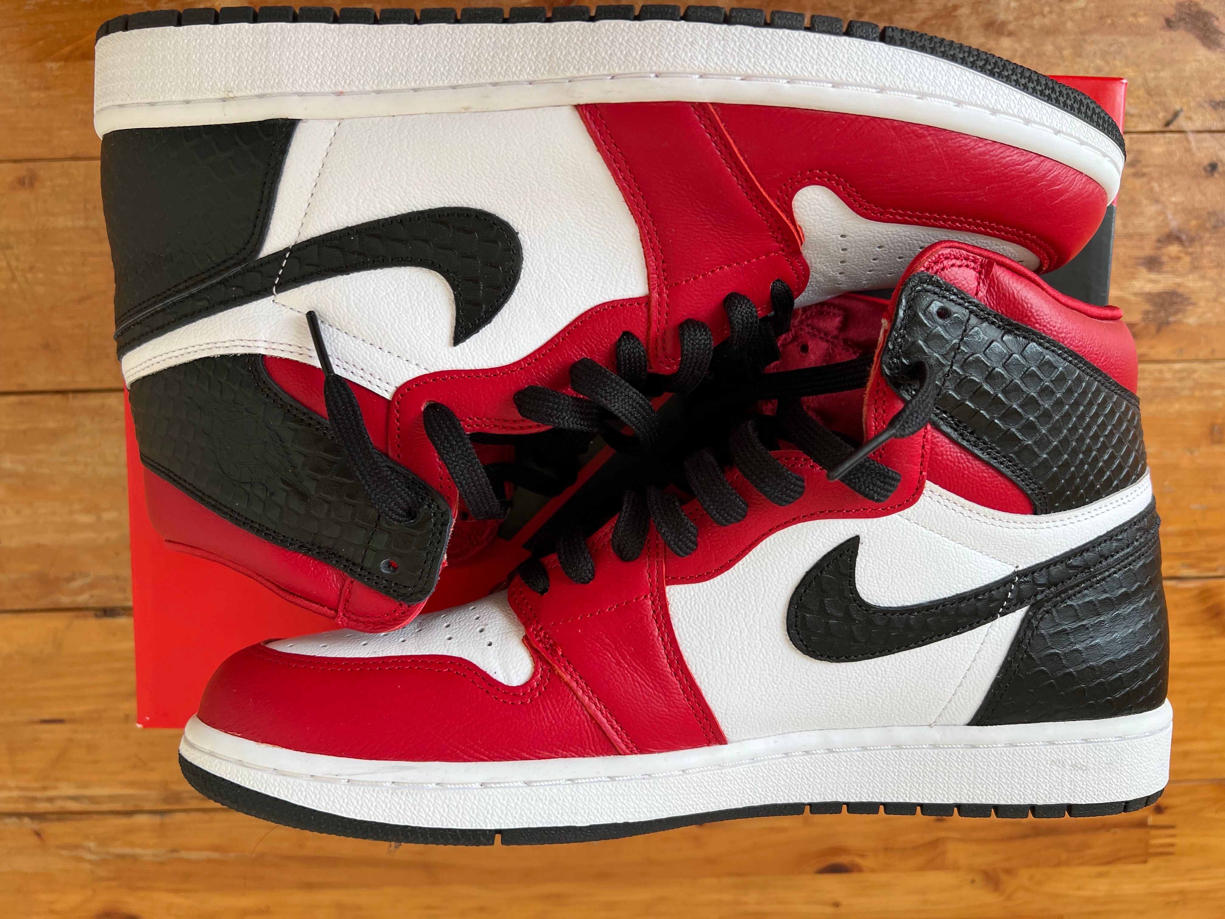 Nike Women's Air Jordan 1 High OG "Satin Red"