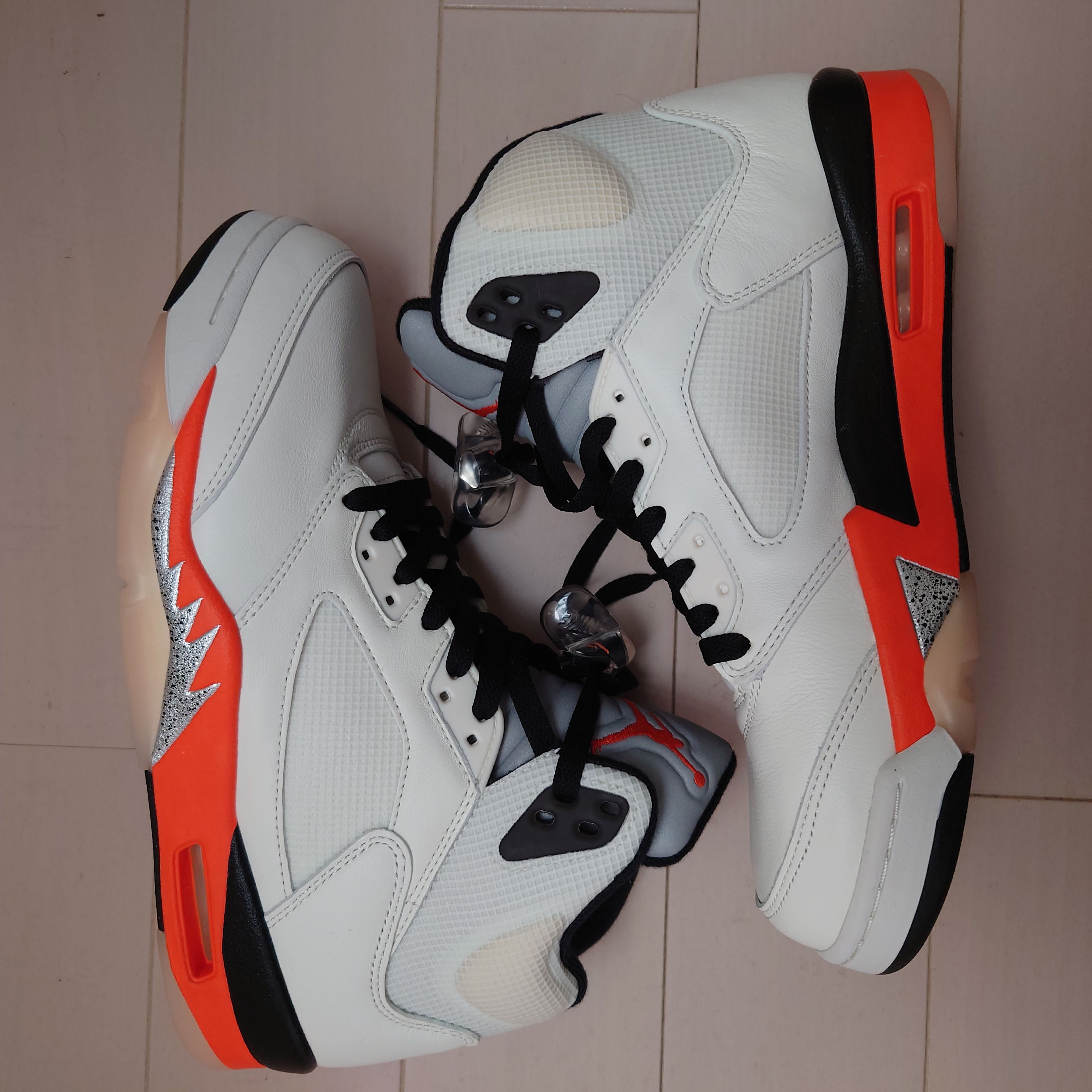 Nike Air Jordan 5 "Orange Blaze"