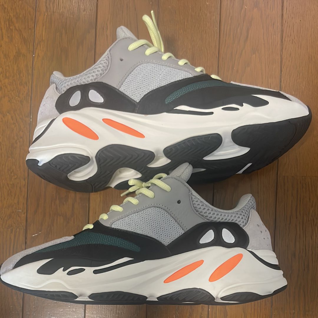 adidas YEEZY Boost 700 "Wave Runner"
