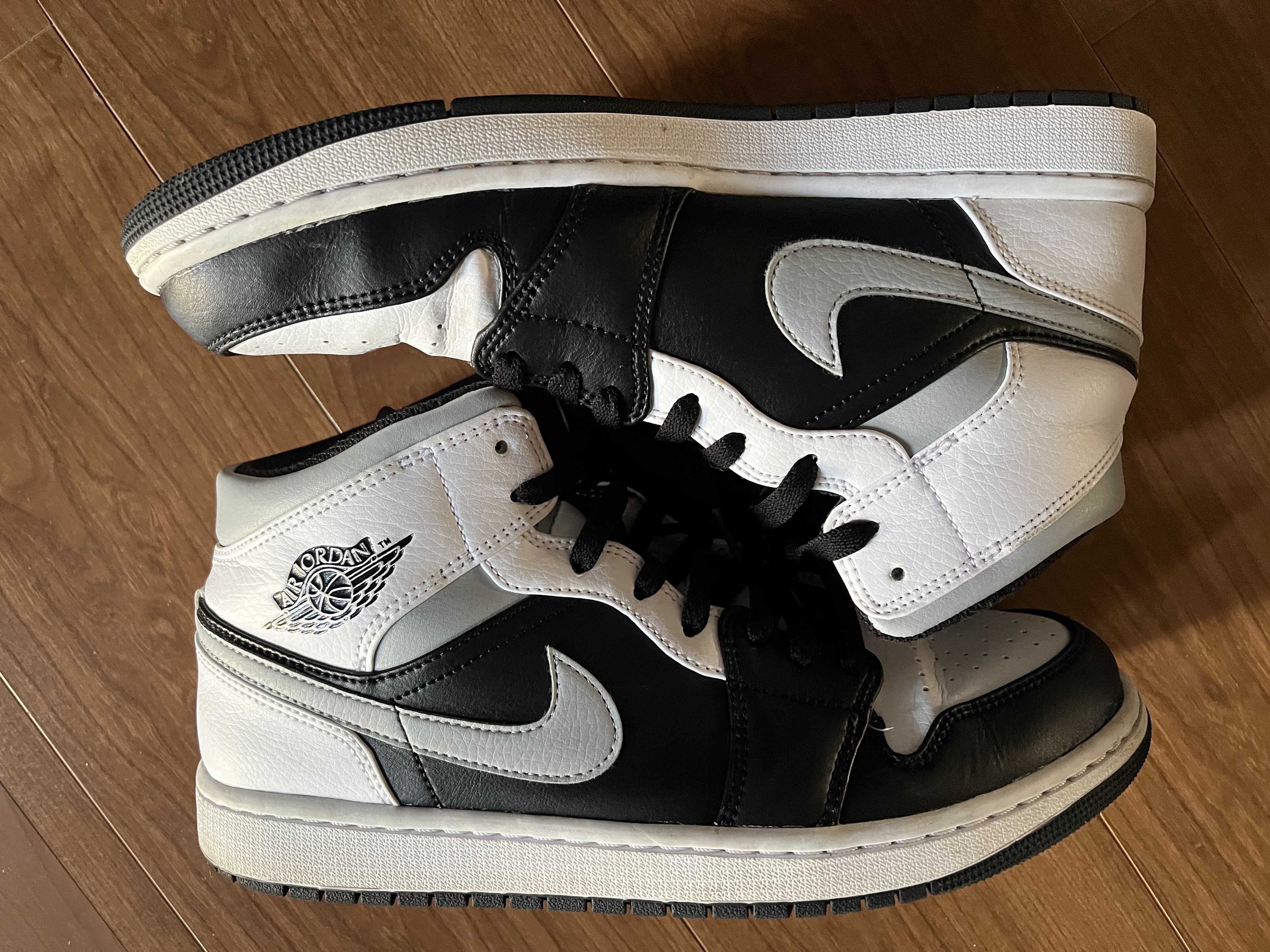 NIKE AIR JORDAN 1 MID "WHITE SHADOW"