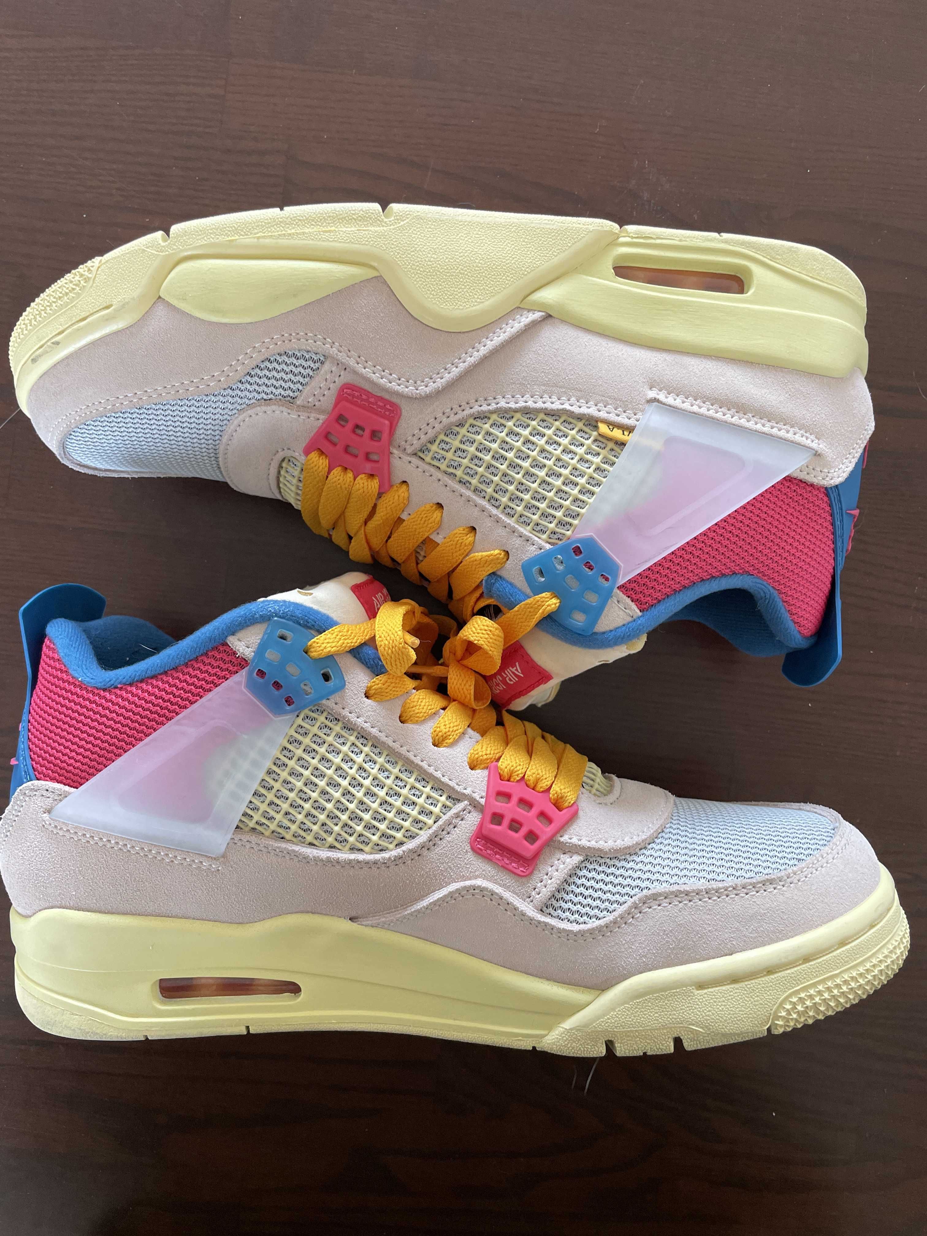 UNION × Nike Air Jordan 4 SP "Guava Ice/Light Fusion Red"