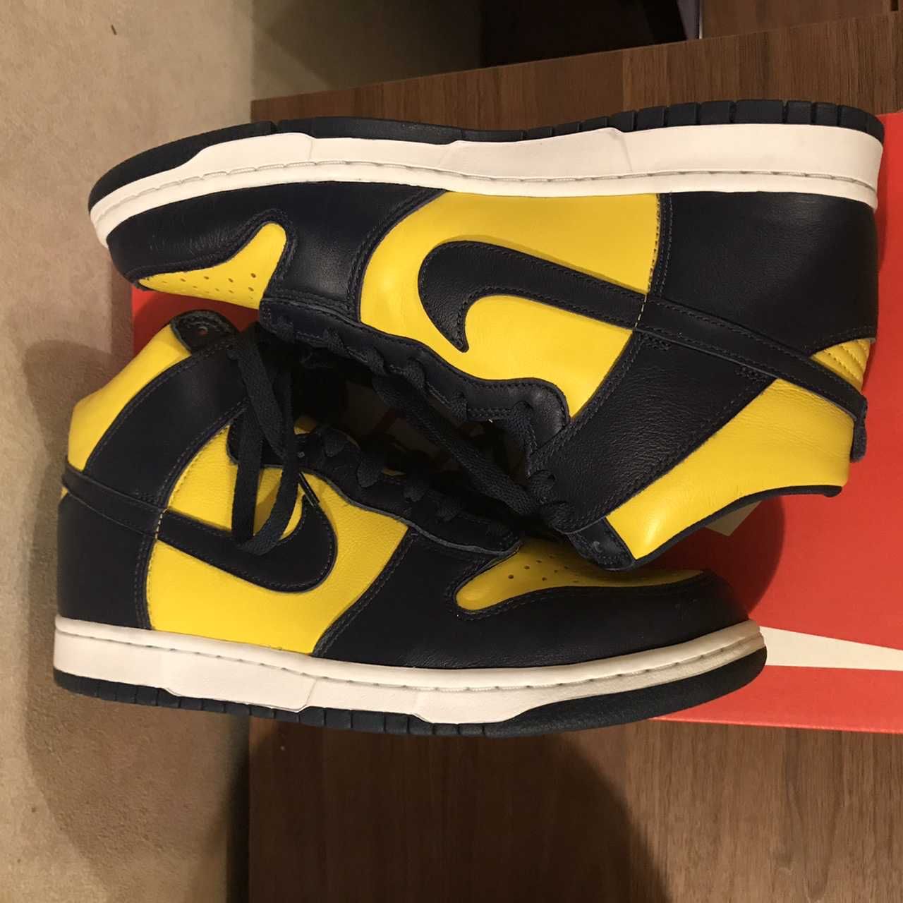 Nike Dunk High "Michigan"