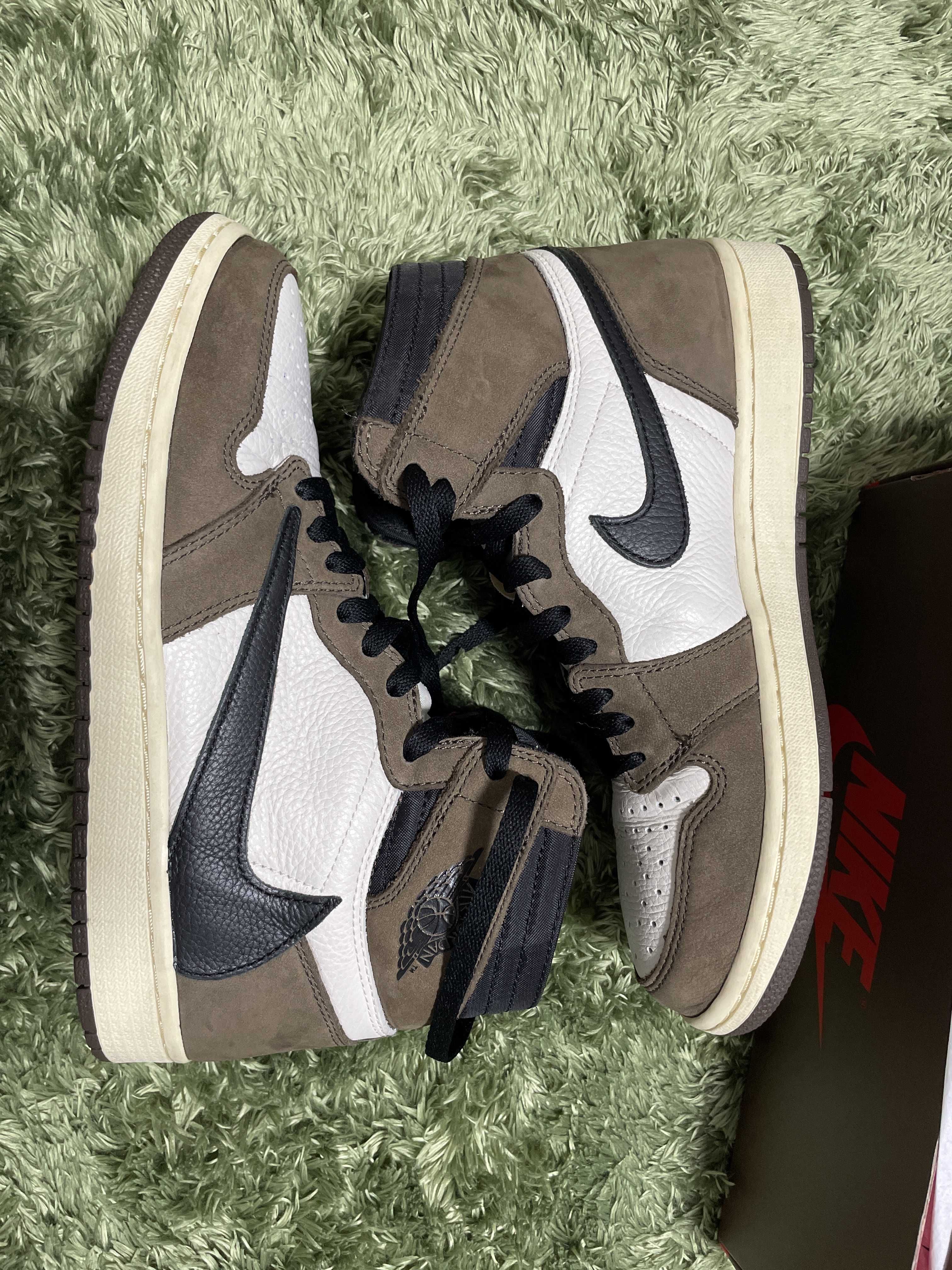 Travis Scott × Nike Air Jordan 1 Retro High OG TS SP "Sail/Dark Mocha"