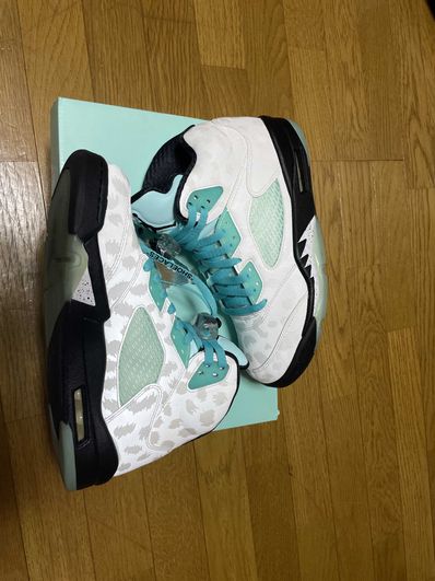 Nike Air Jordan 5 "White/Black/Island Green"