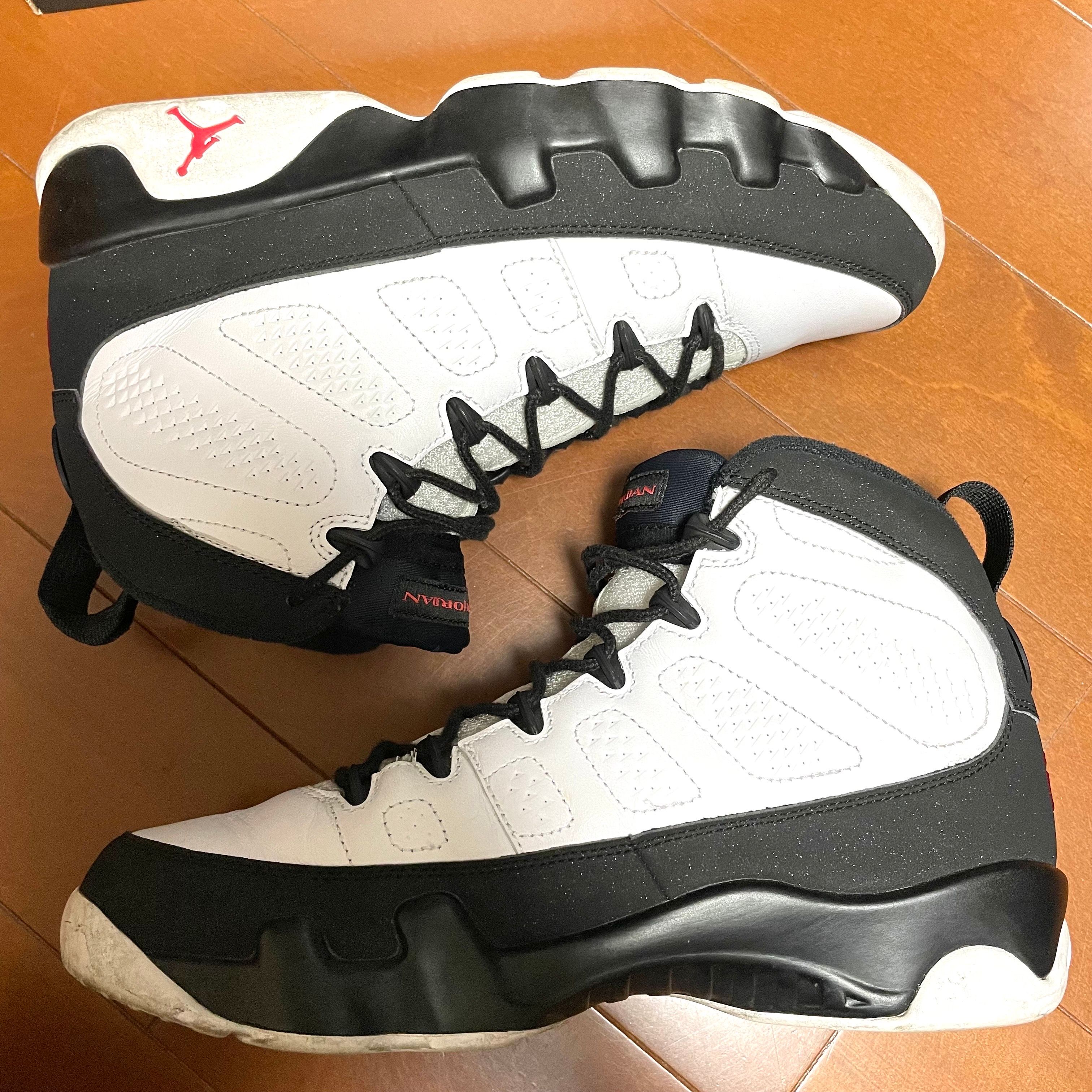 Nike Air Jordan 9 Retro "Space Jam" (2016)