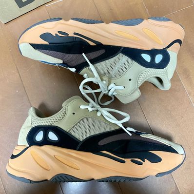 adidas YEEZY Boost 700 "Enflame Amber"