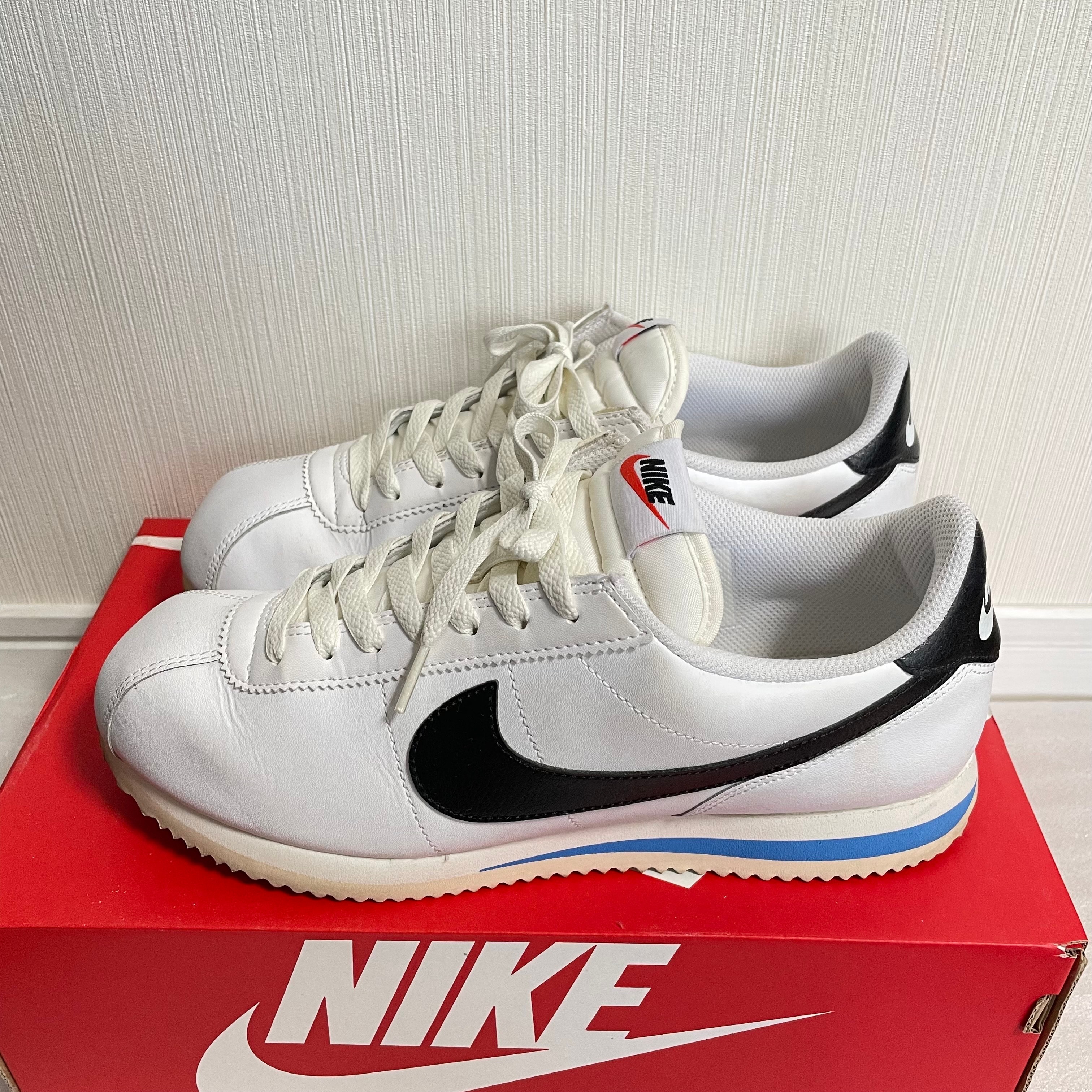 Nike Cortez "White and Black"