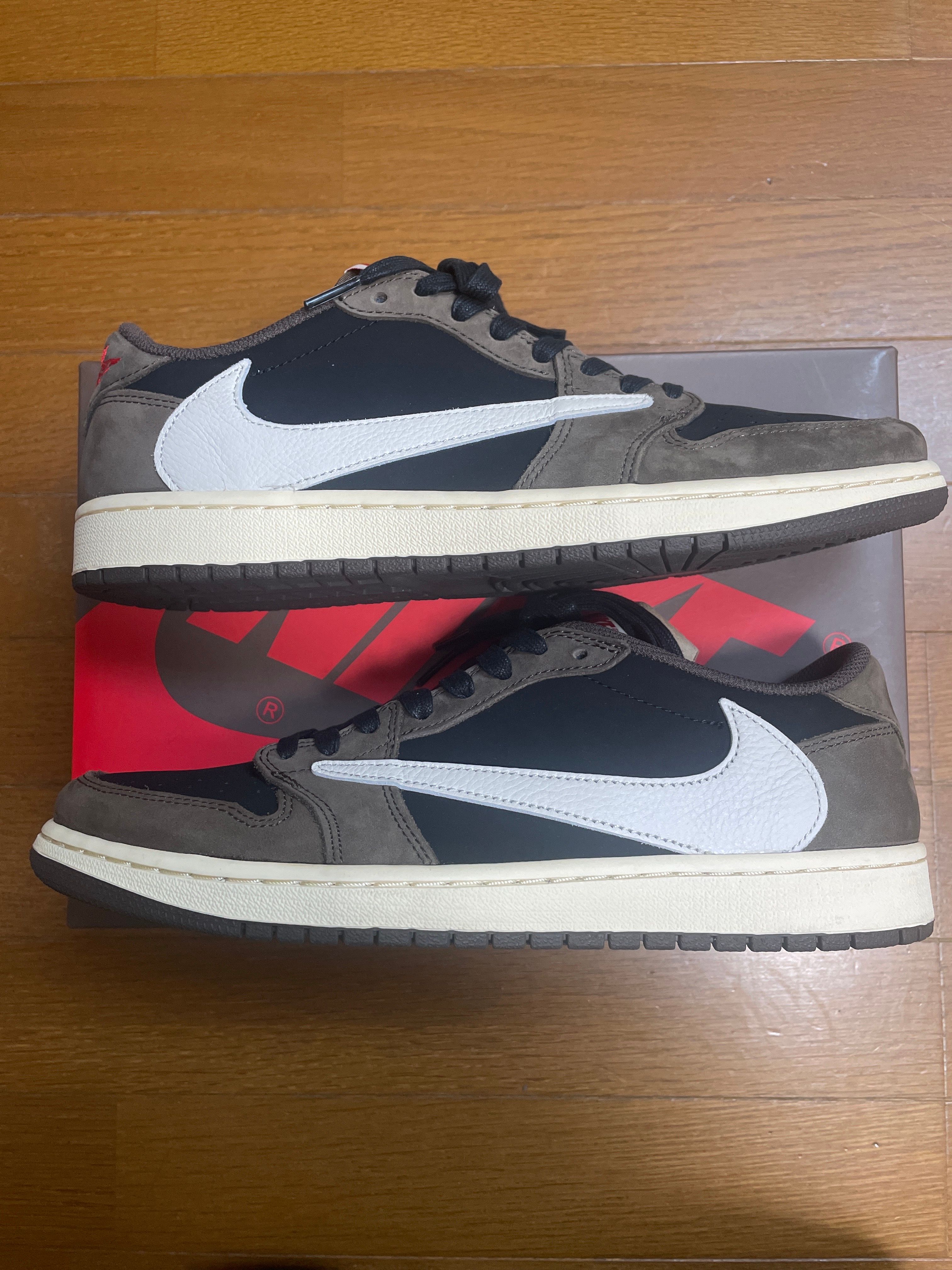 Travis Scott × Nike Air Jordan 1 Low OG SP-T "Black/Dark Mocha"