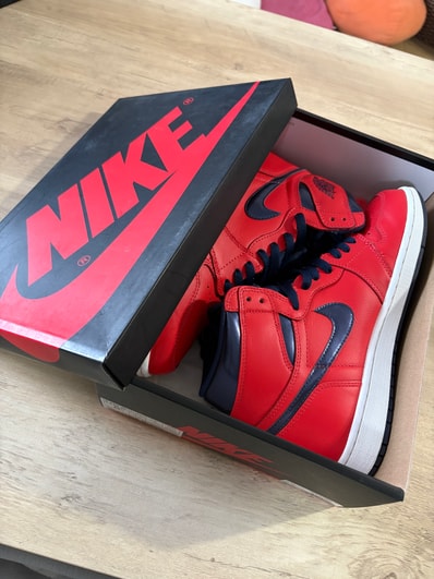 Nike Air Jordan 1 Retro High "David Letterman"