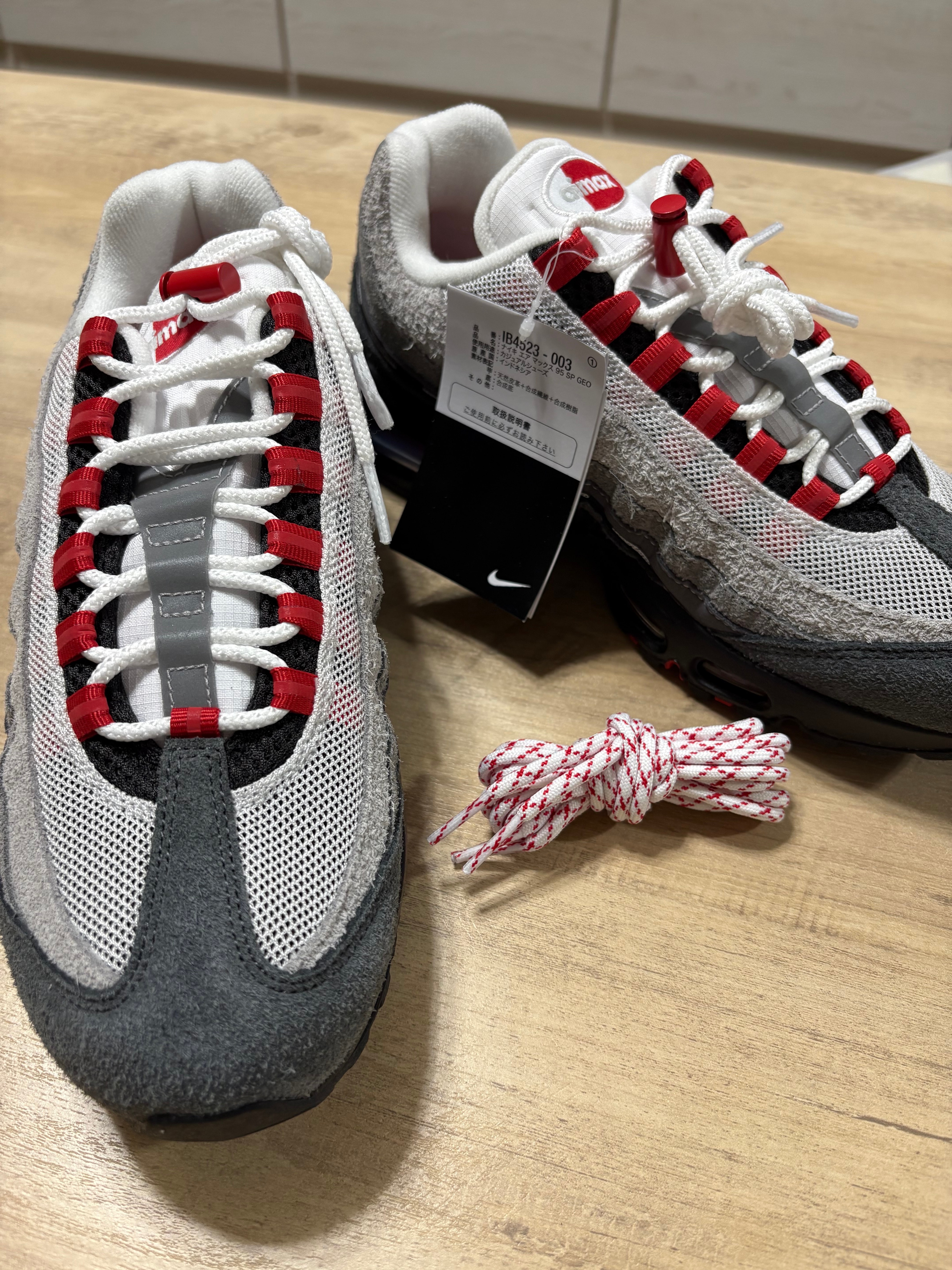 UNDEFEATED × Nike Air Max 95 SP "Fire Red" (Tokyo Exclusive) (Serial Numbered/600 pairs)