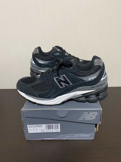New Balance 2002R "Black/Gray"