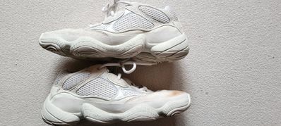adidas YEEZY 500