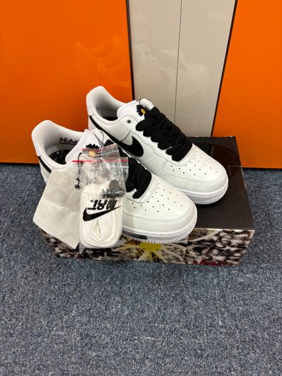 PEACEMINUSONE × Nike Air Force 1 Low "Para-noise/White/Black" / G-DRAGON