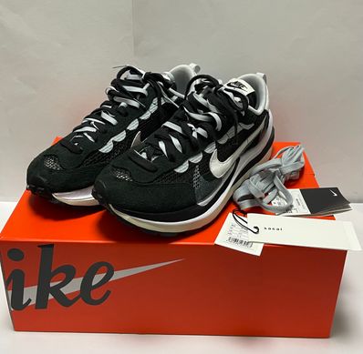 sacai × Nike Vapor Waffle "Black and White"