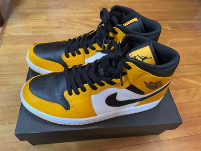 Nike Air Jordan 1 Mid "Taxi"