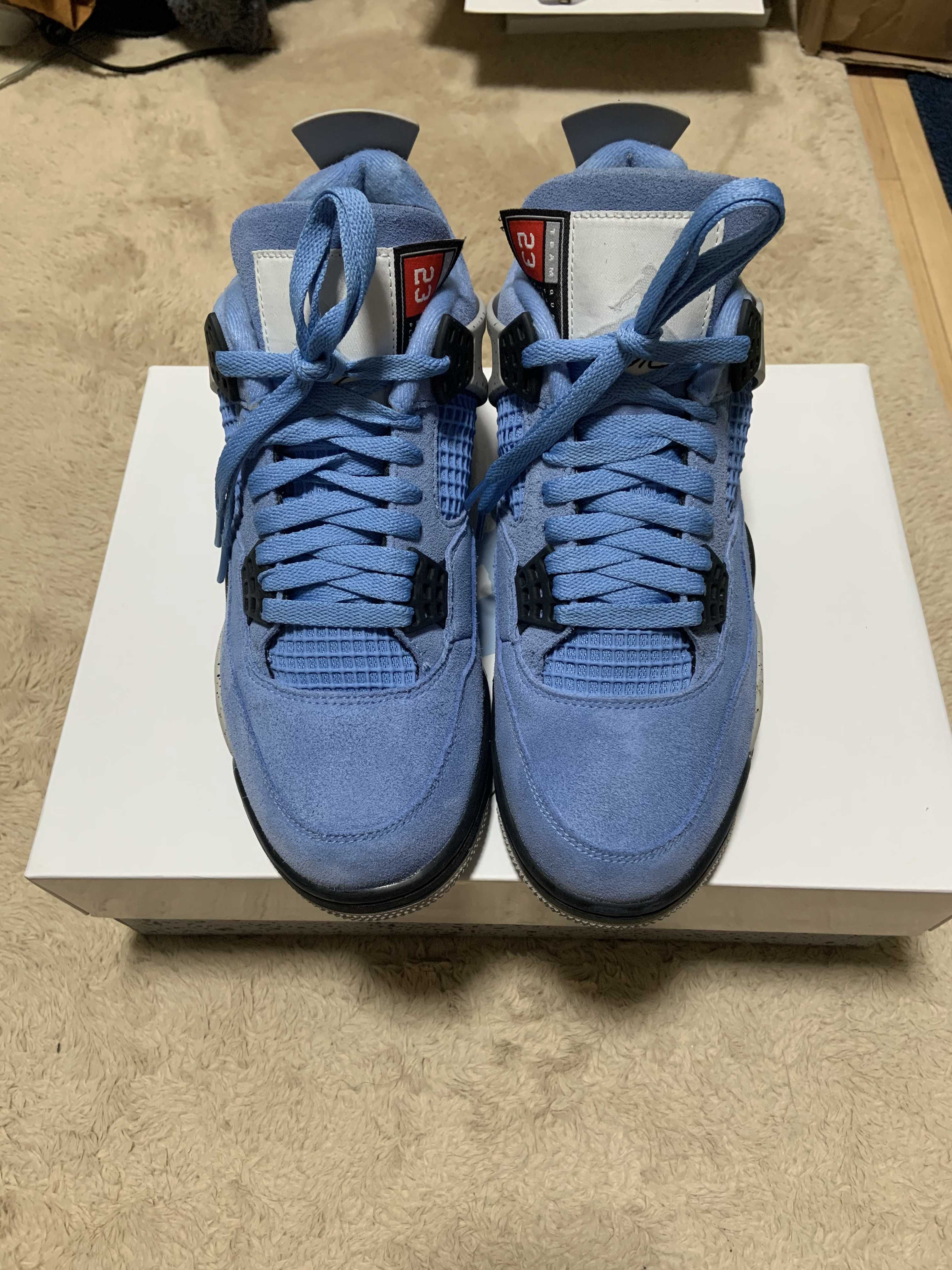 Nike Air Jordan 4 "University Blue"