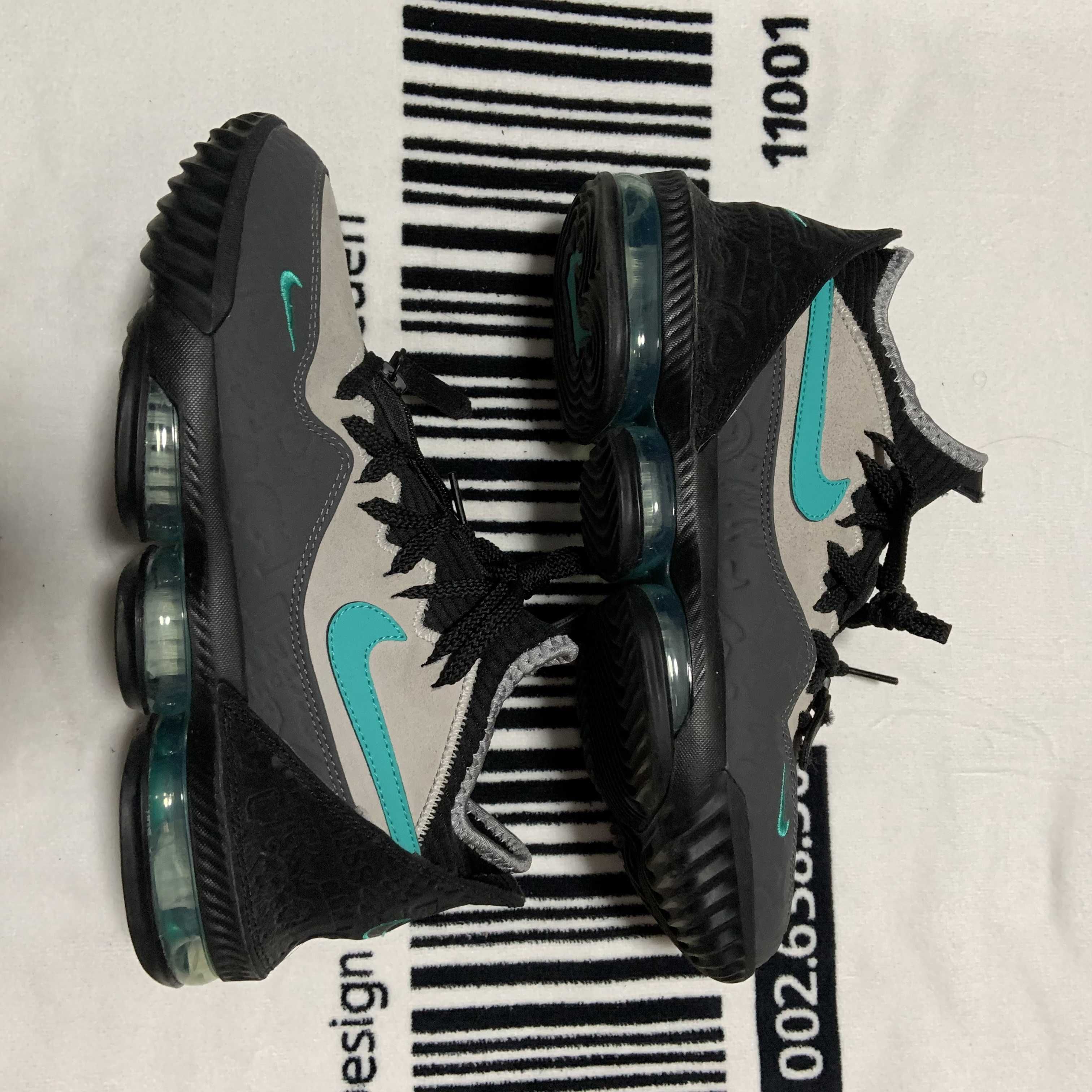 atmos × Nike LeBron 16 "Clear Jade"