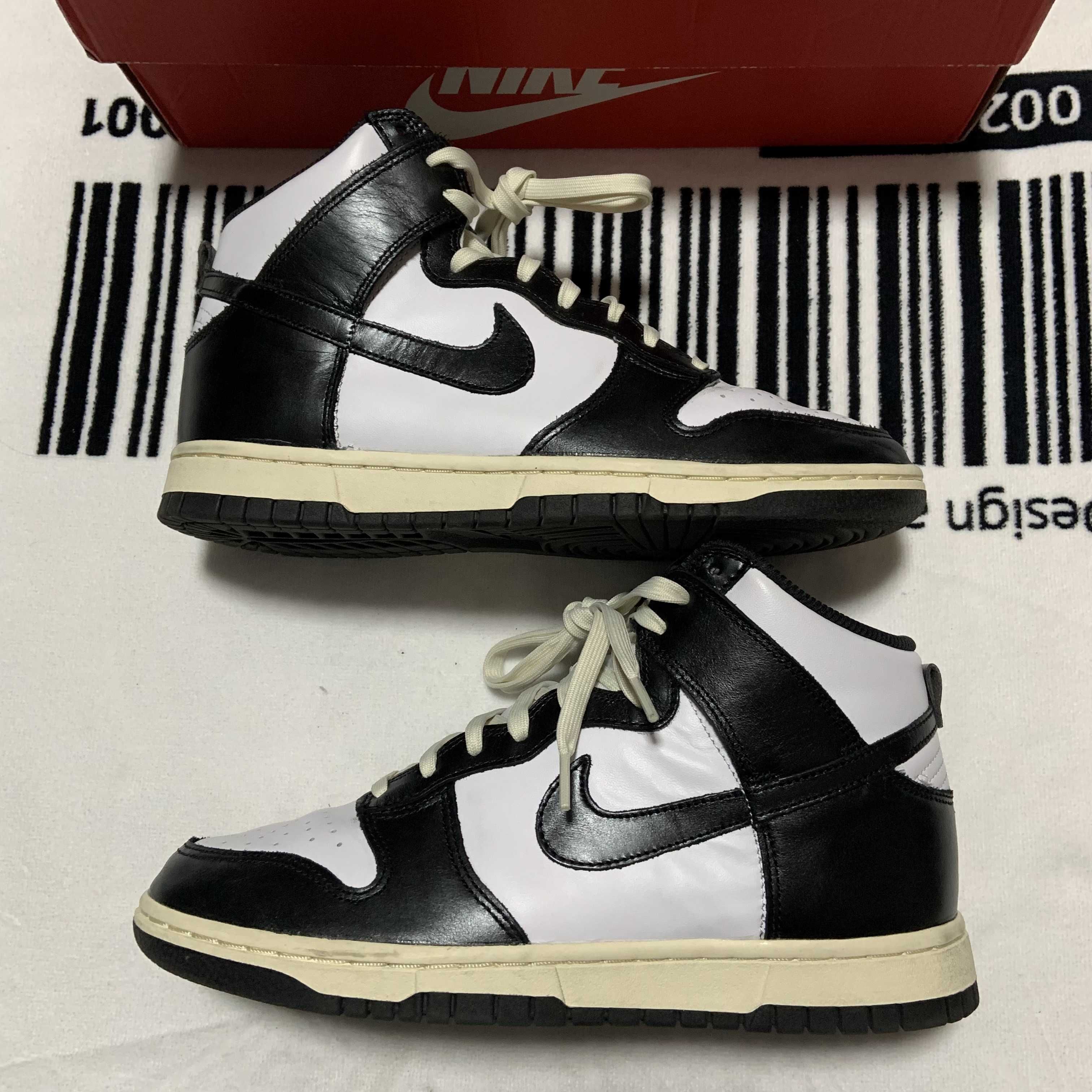 Nike Women's Dunk High "Vintage Black"