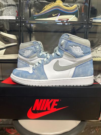 Nike Air Jordan 1 High OG "Hyper Royal"