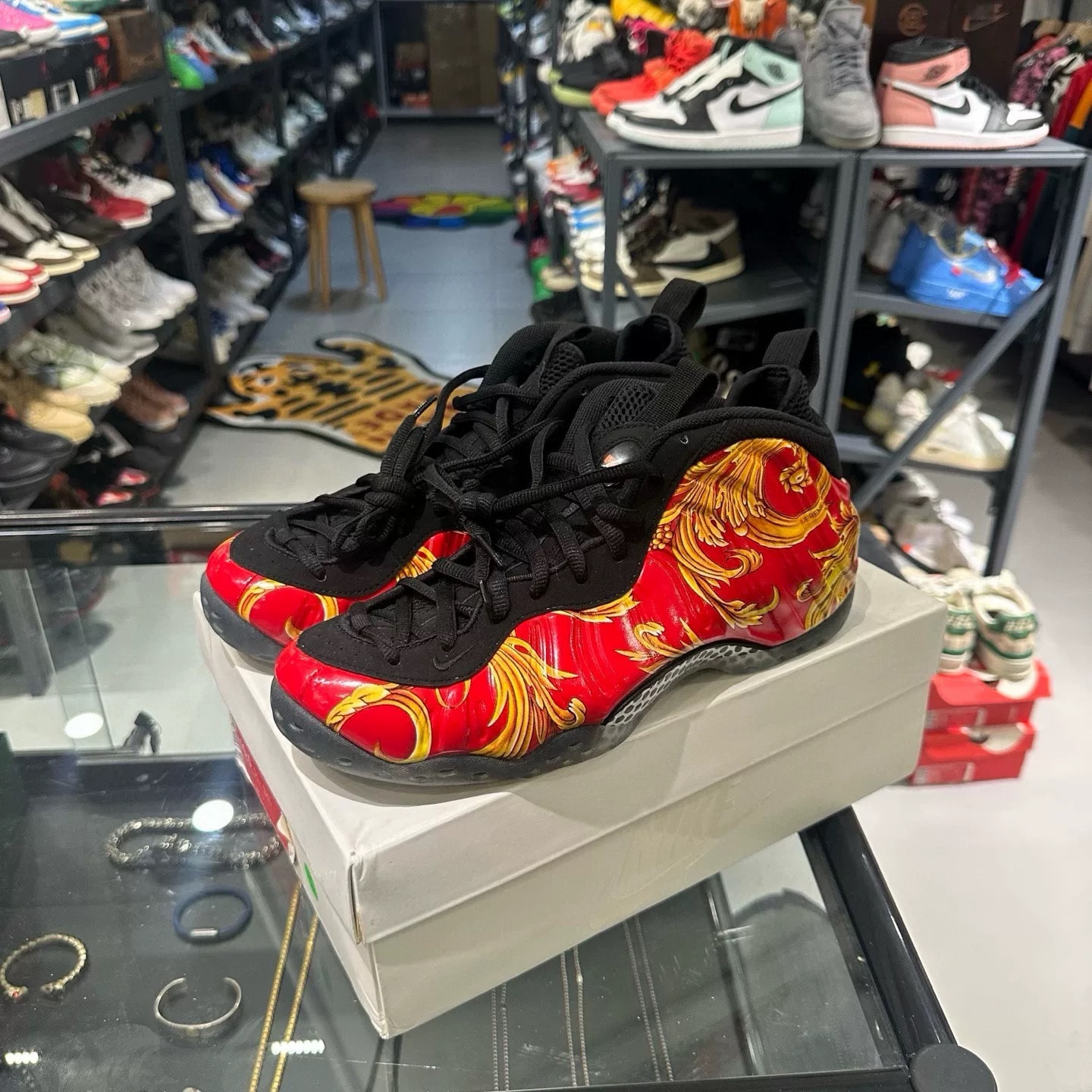 Nike Air Foamposite One "Supreme Red"