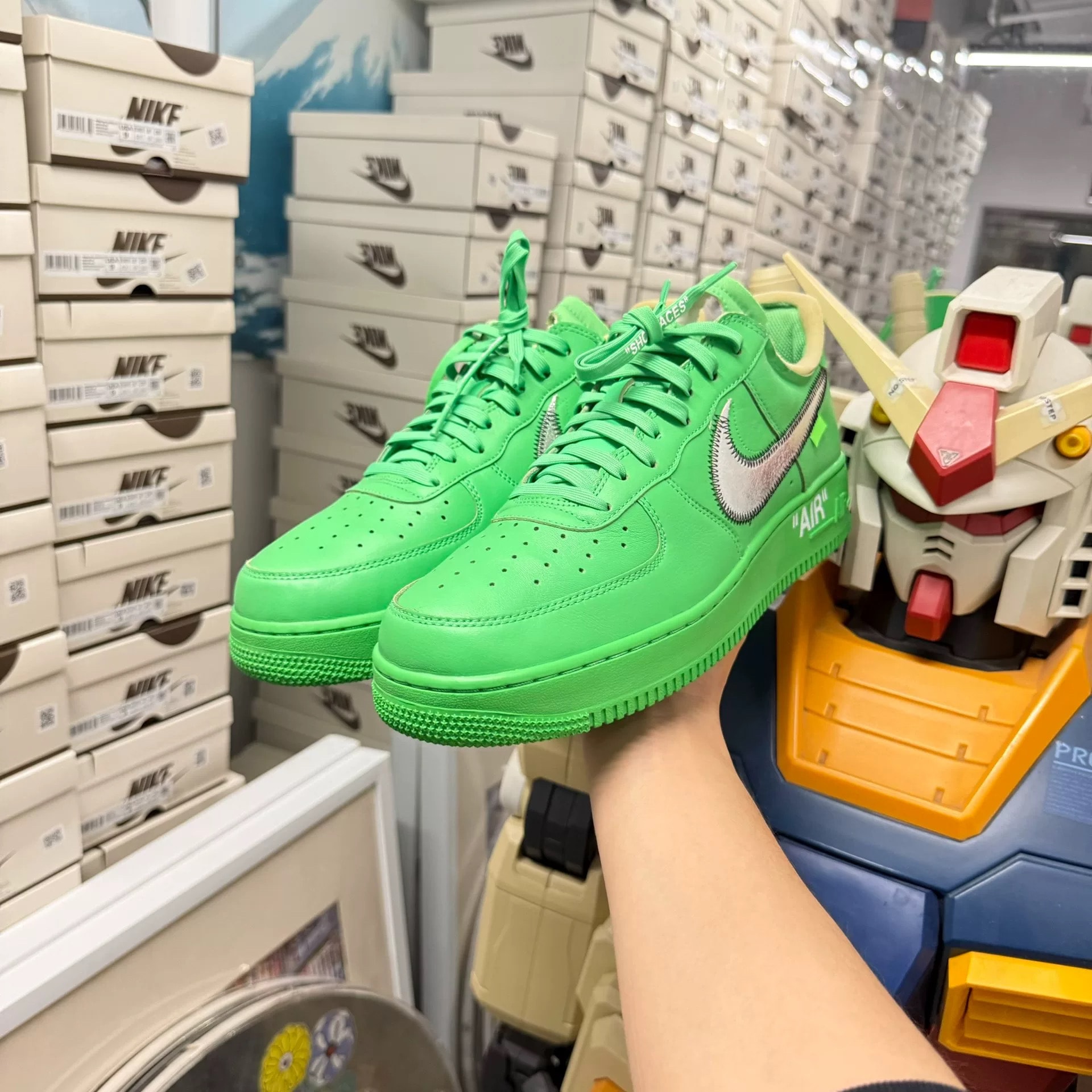 オフホワイト × ナイキ エアフォース1 ロー "ブルックリン/ライトグリーンスパーク"