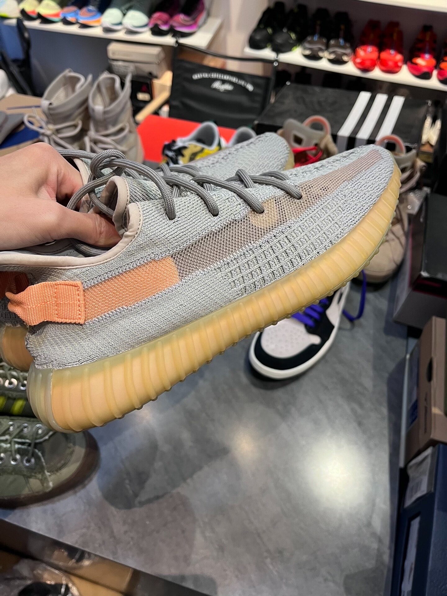 アディダス オリジナルス イージーブースト350V2 "トゥルーフォーム"